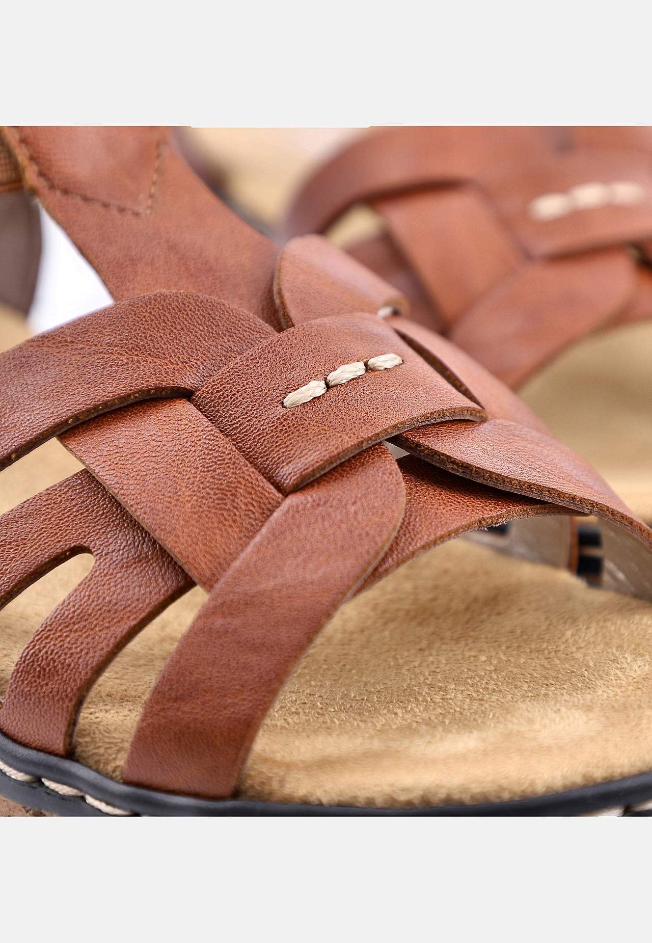 Sandaler med kilehæl