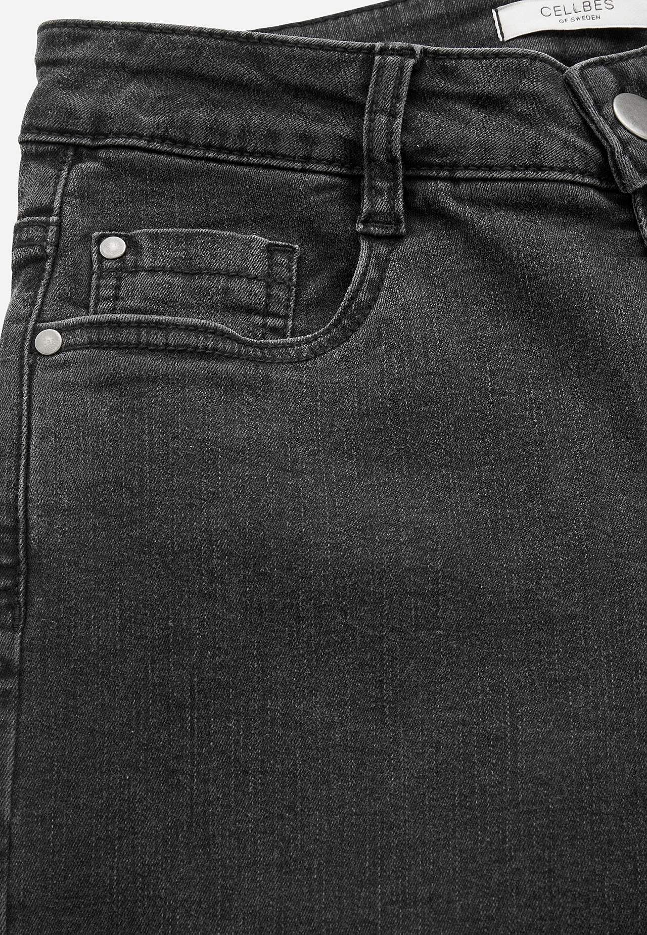Vide jeans med høy midje