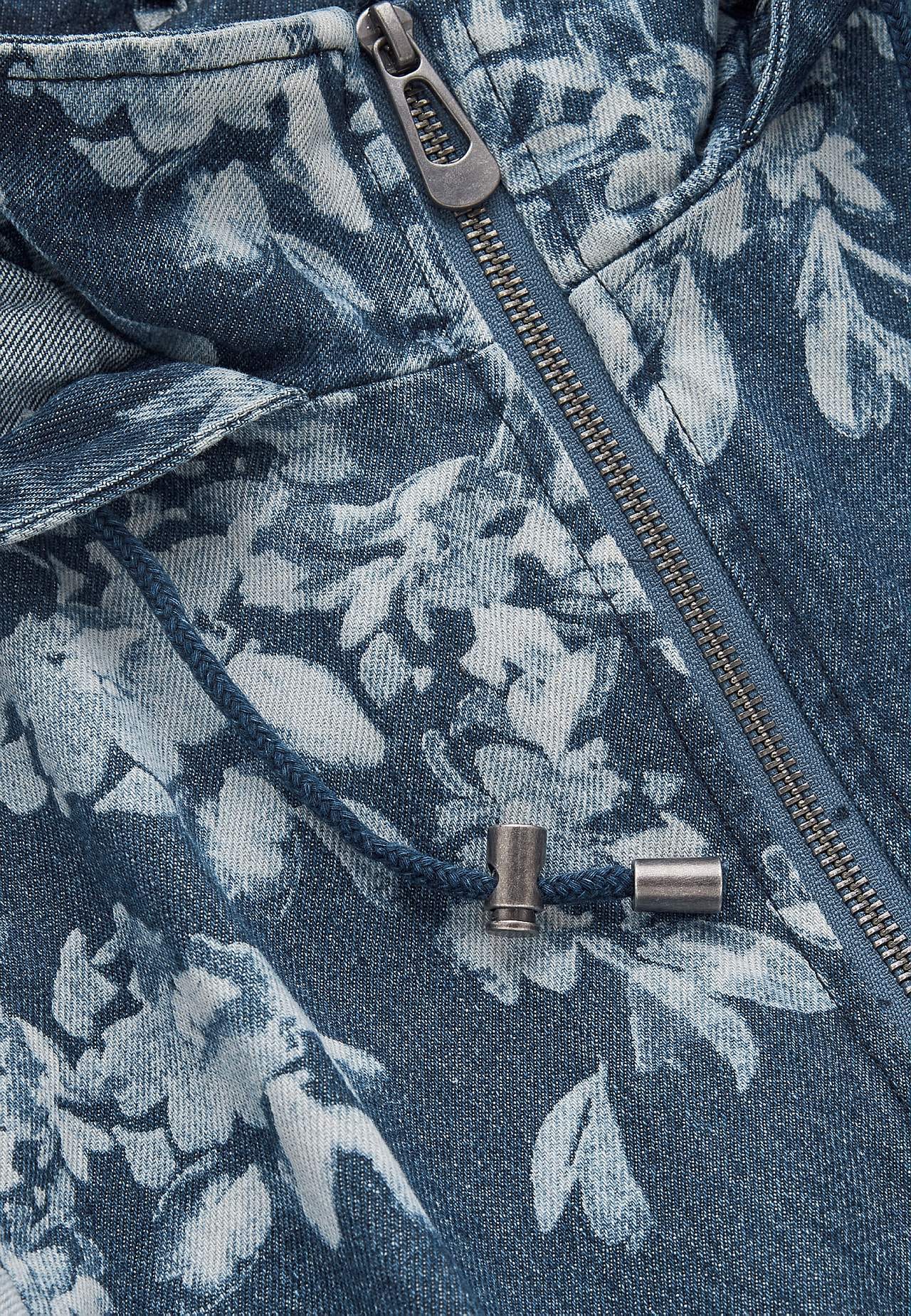 Mønstret parkas i denim
