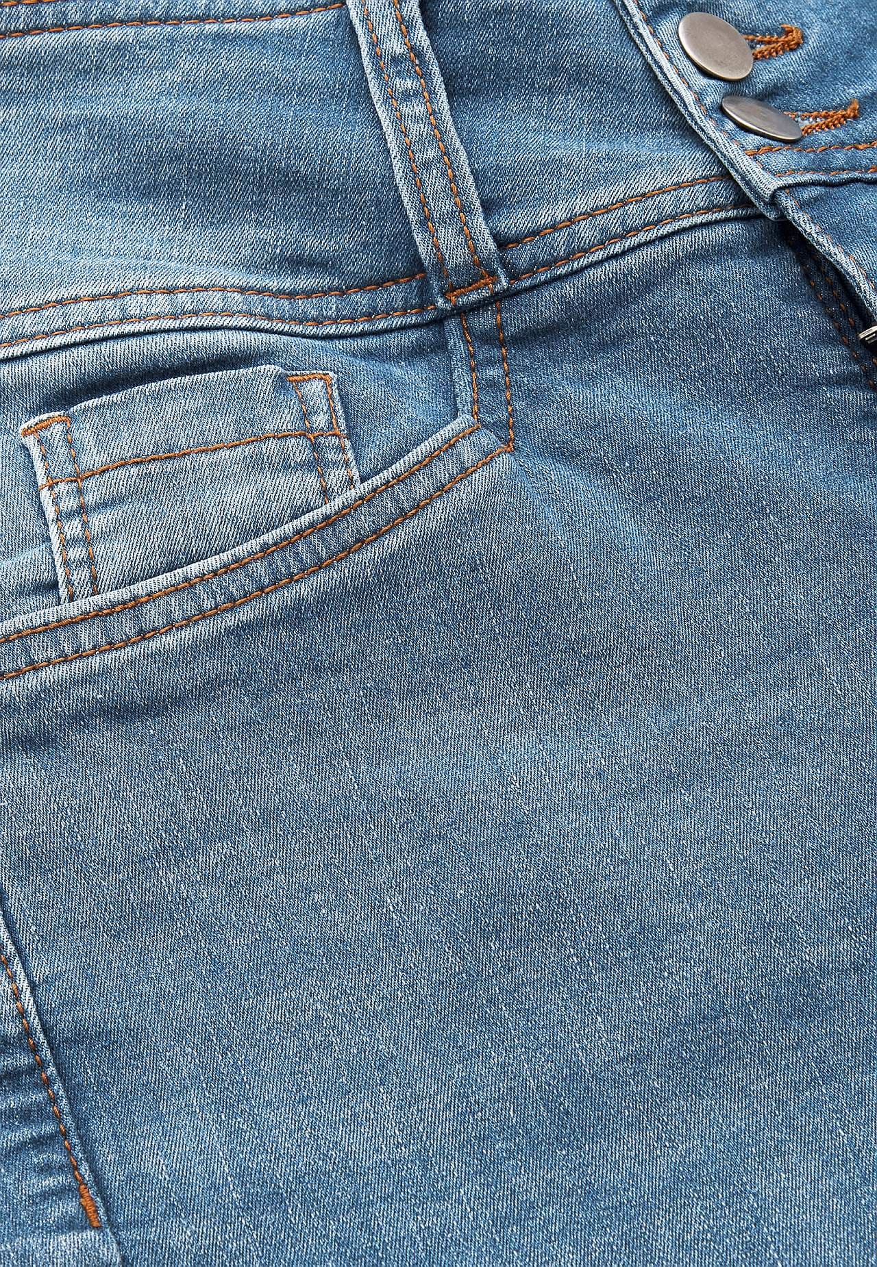 Smale jeans med høy midje - tre lengder
