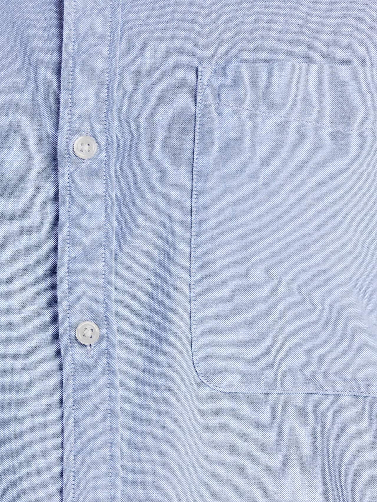 Stilren skjorte med button down-krage