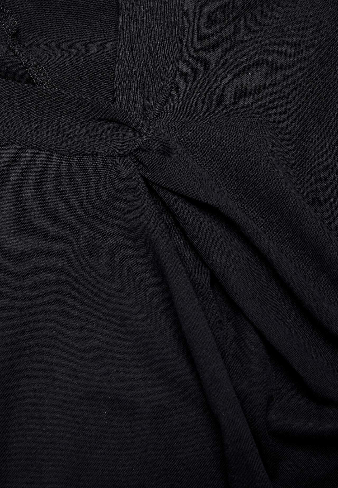 V-halset, ermløs Jersey-kjole