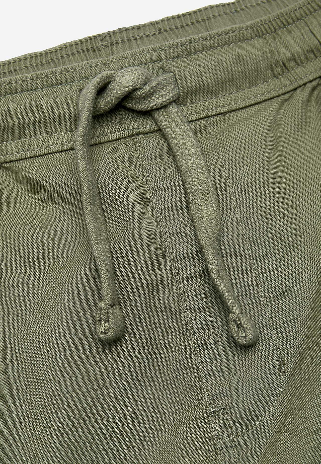 Cargoshorts med flertallige lommer