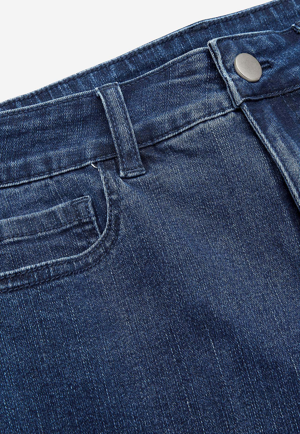 Caprijeans med design med fem lommer