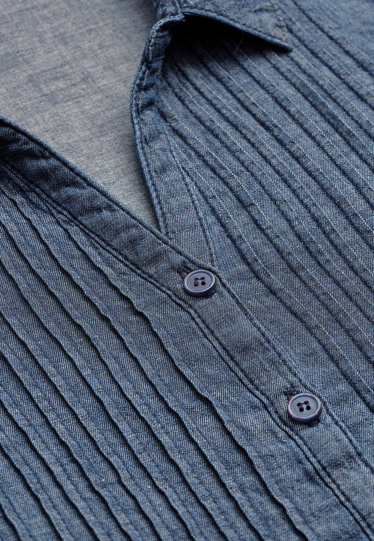 Denimbluse med sydd folder
