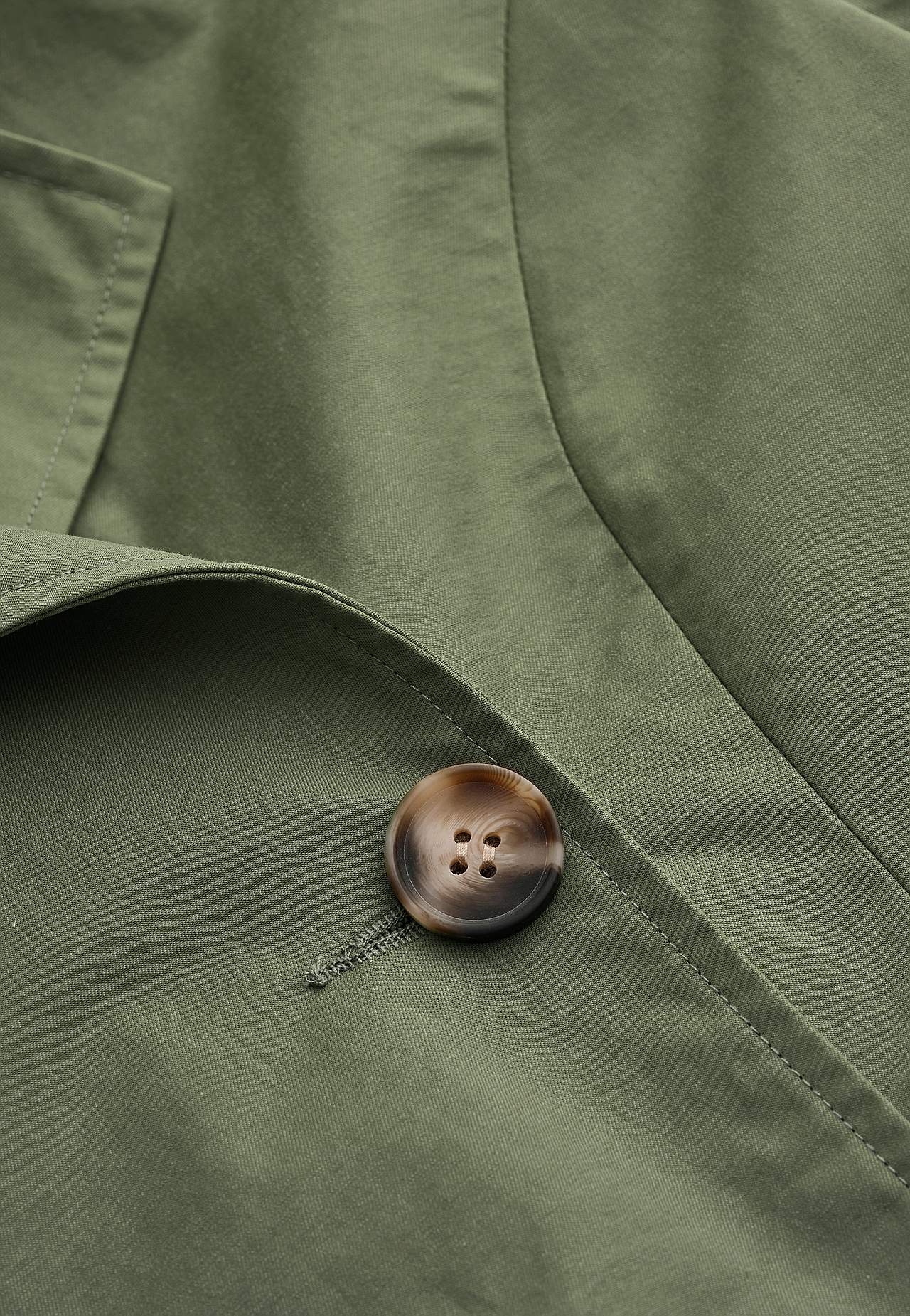 Dobbelbryst, kort trenchcoat