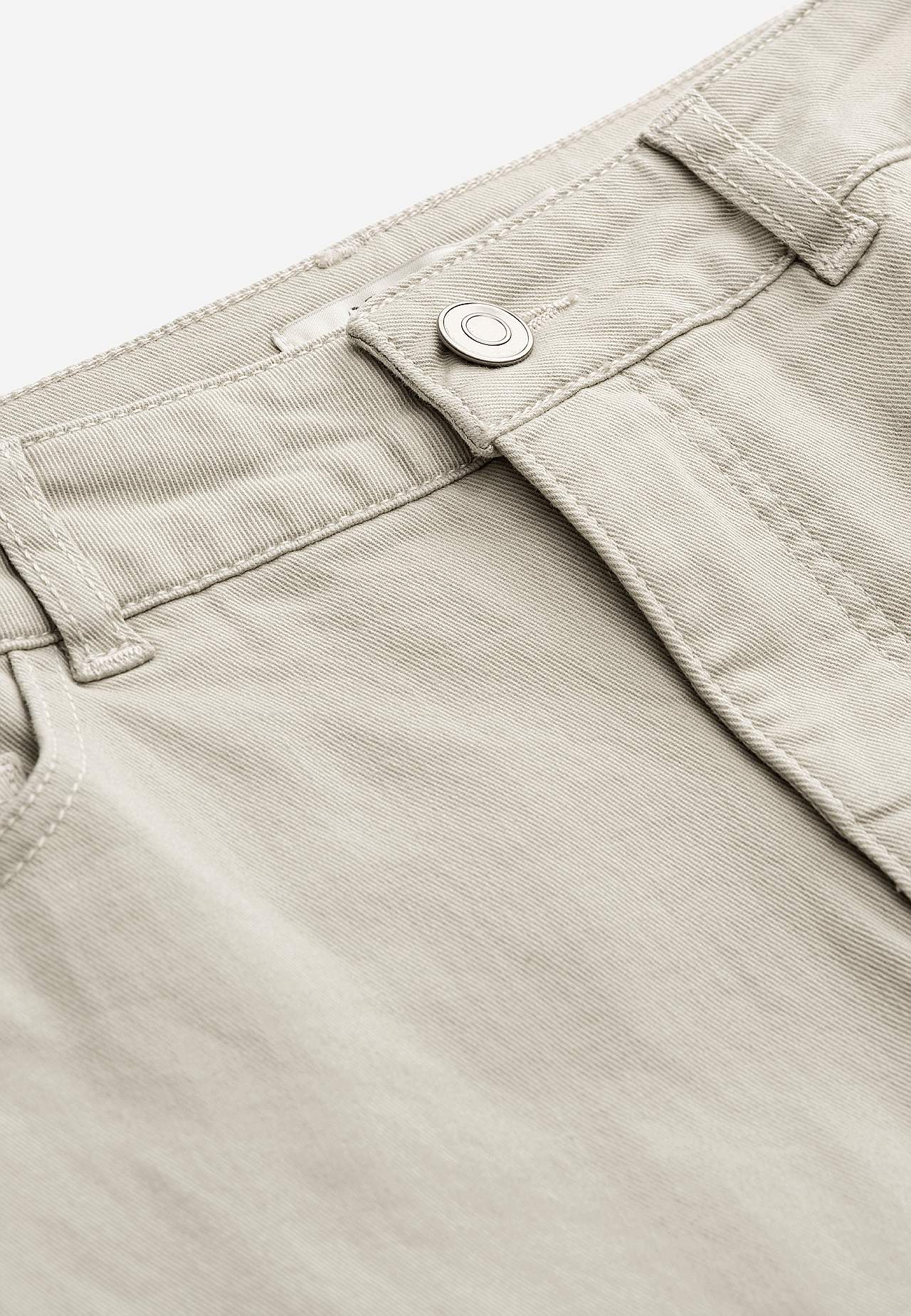 Caprijeans med design med fem lommer
