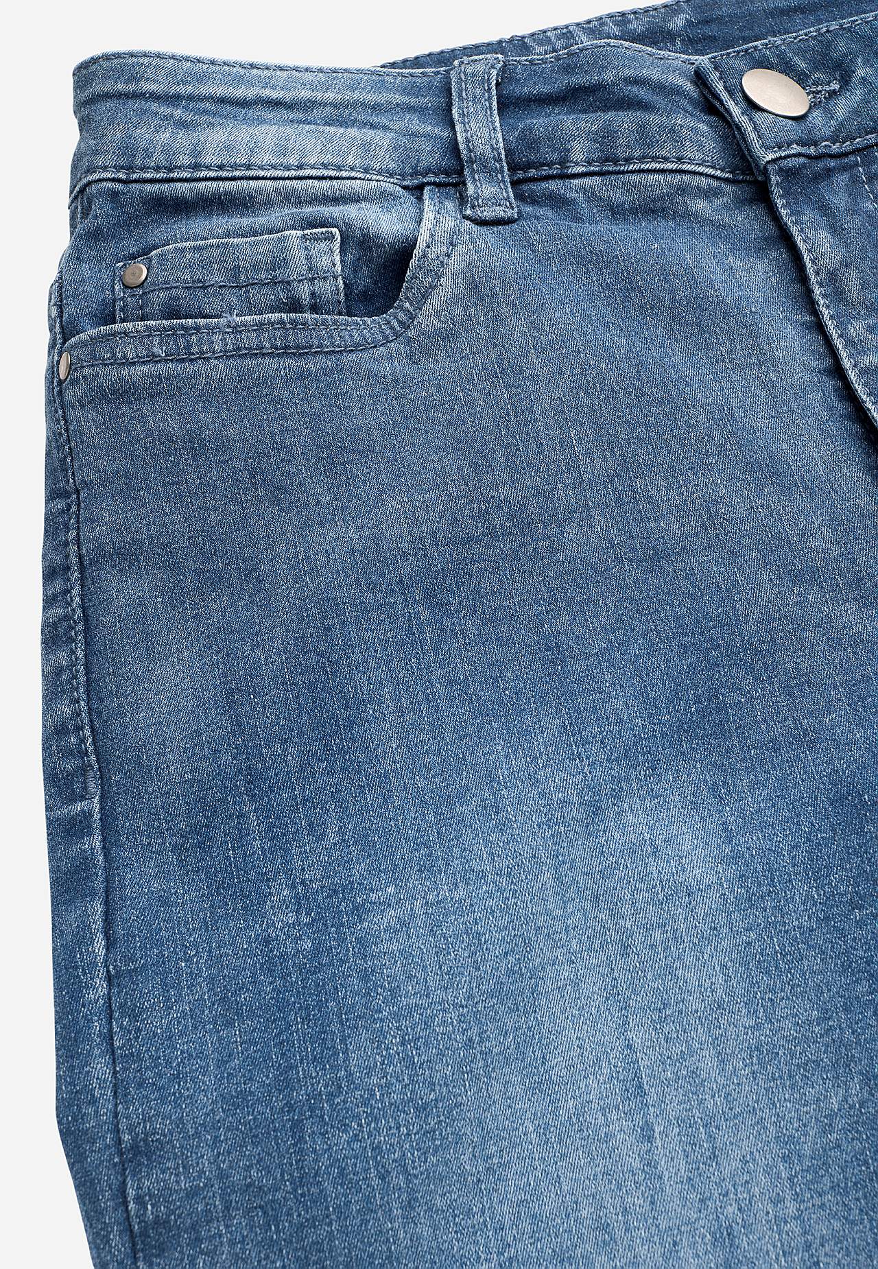 Caprijeans med design med fem lommer
