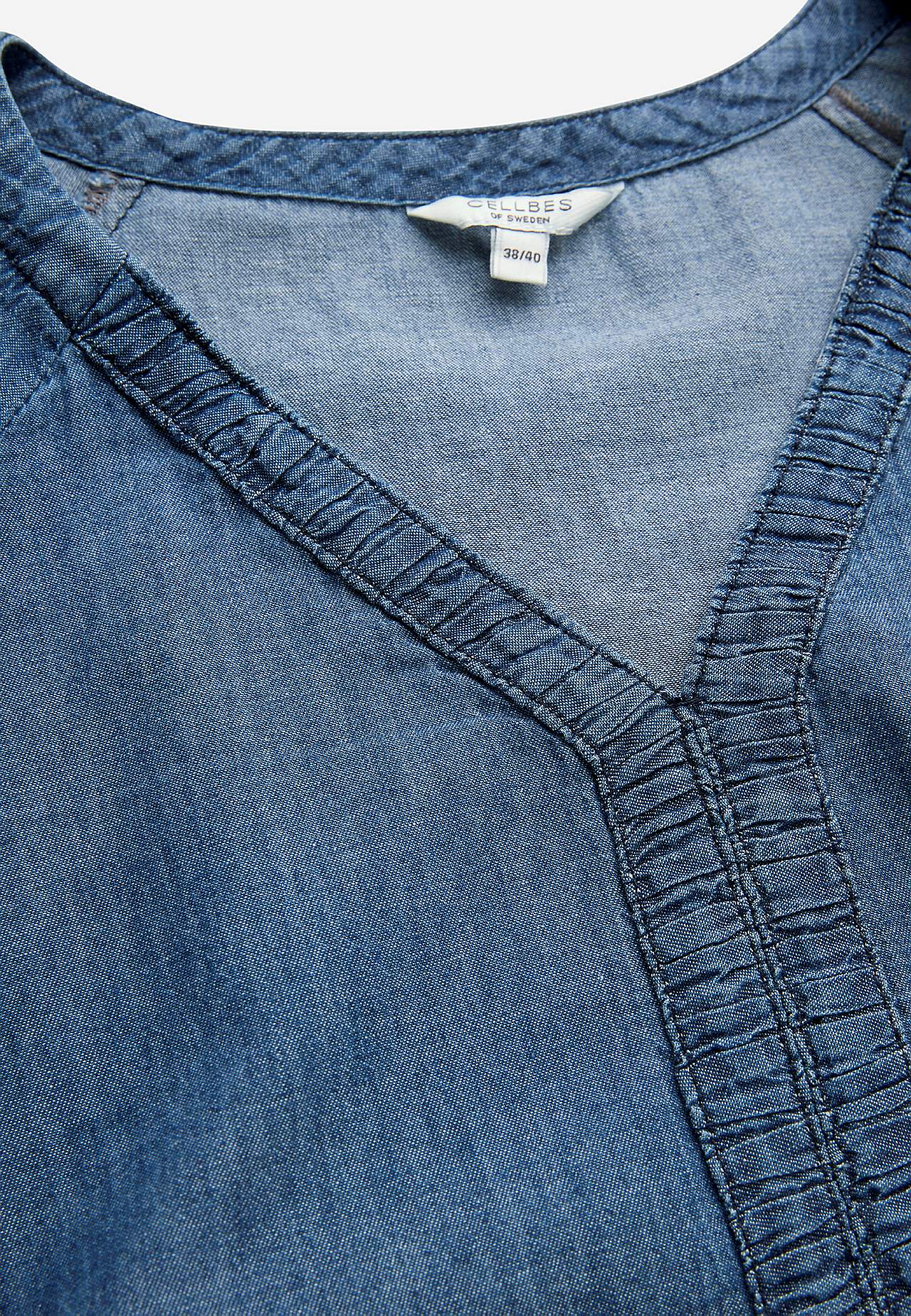 Denimkjole med puffermer