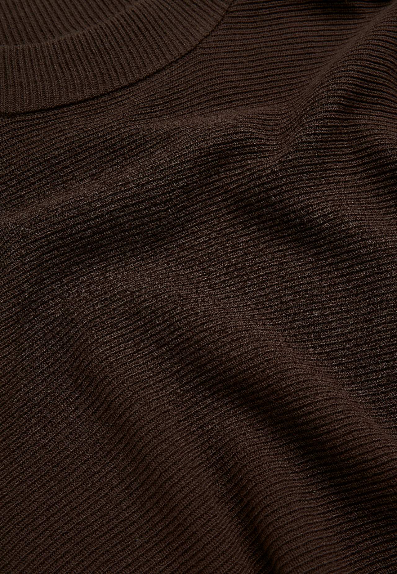 Finstrikket poncho