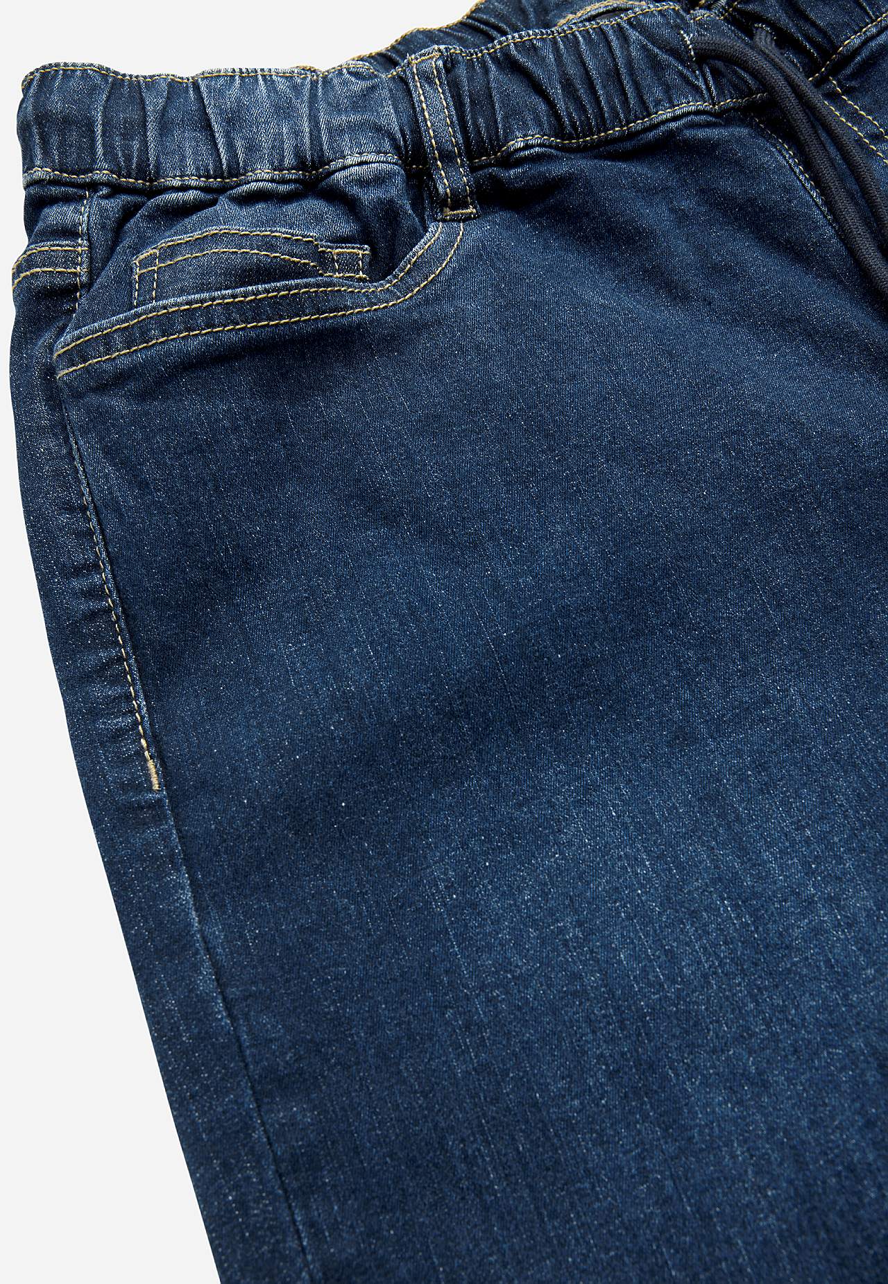 Stretchy joggejeans