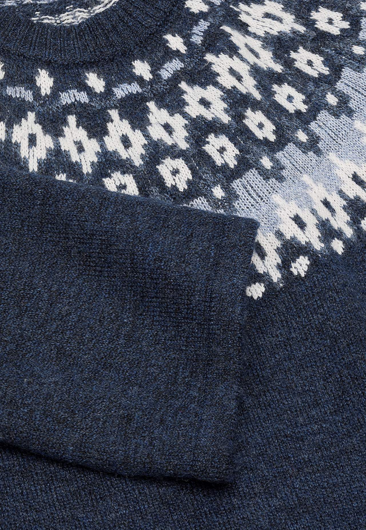 Strikket, jacquard-mønster kjole