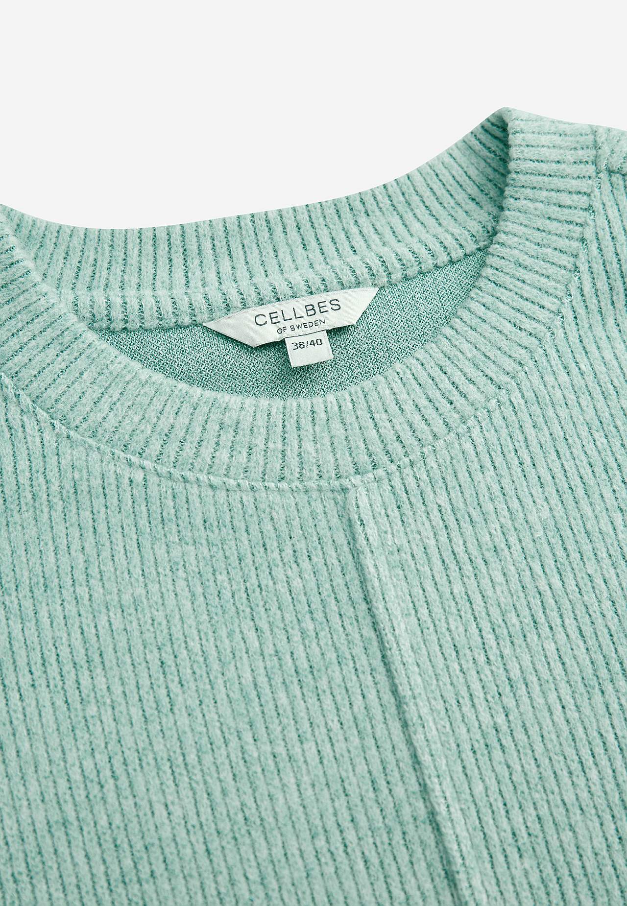 Supermyk genser med dekorativ midtsøm Beata