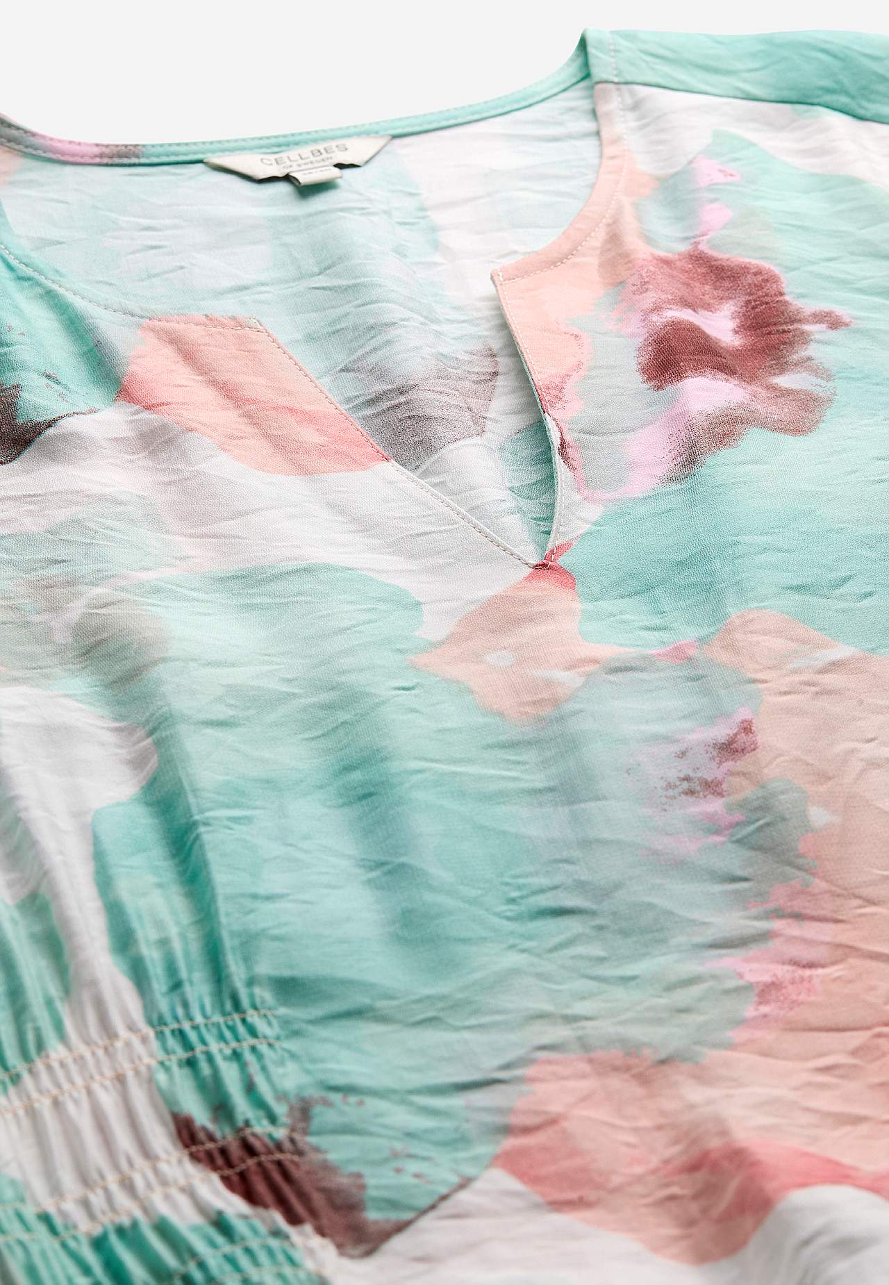 Kjole med fôret pufferme