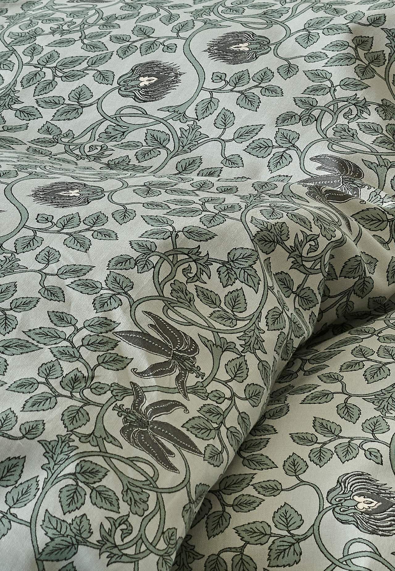 Småblomstret dynetrekksett 150x210 cm