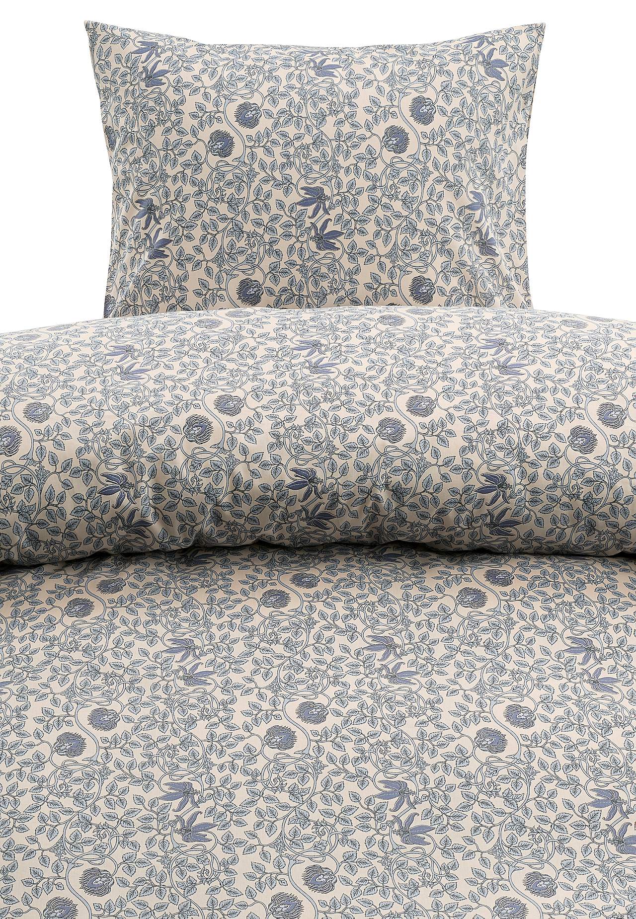 Småblomstret dynetrekksett 150x210 cm