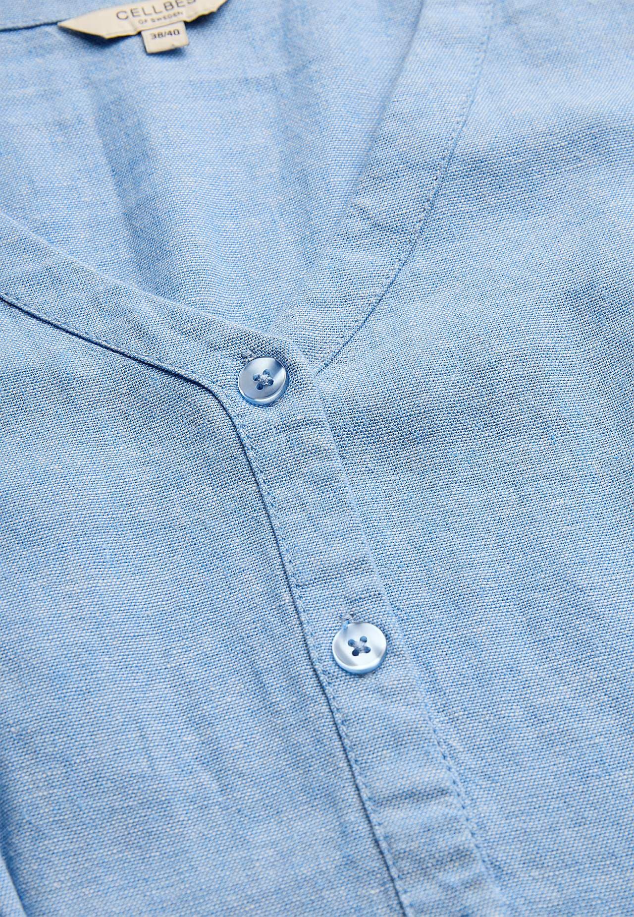 Kjole i lin med nydelig vidde