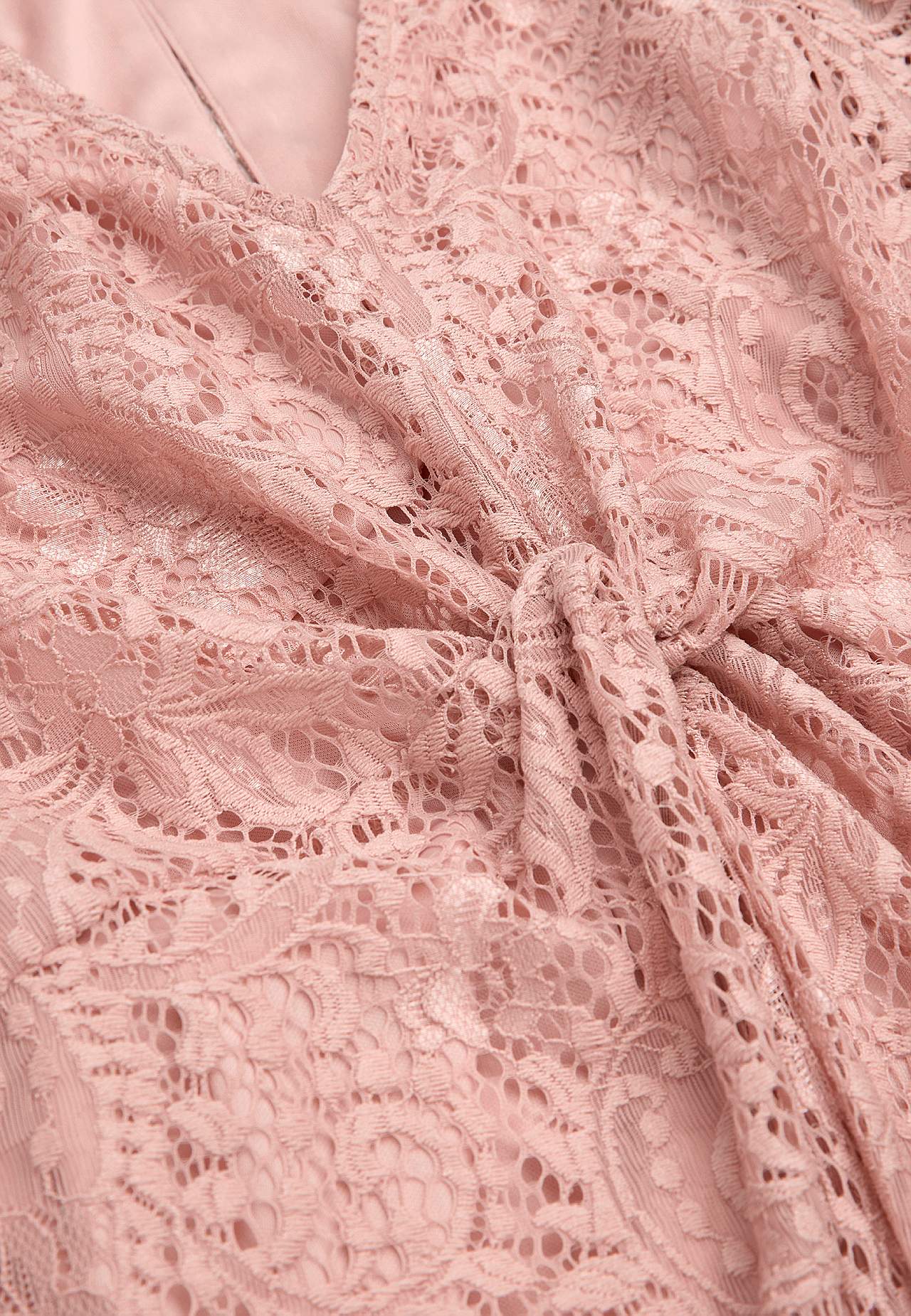 Myk, stretchy blondekjole