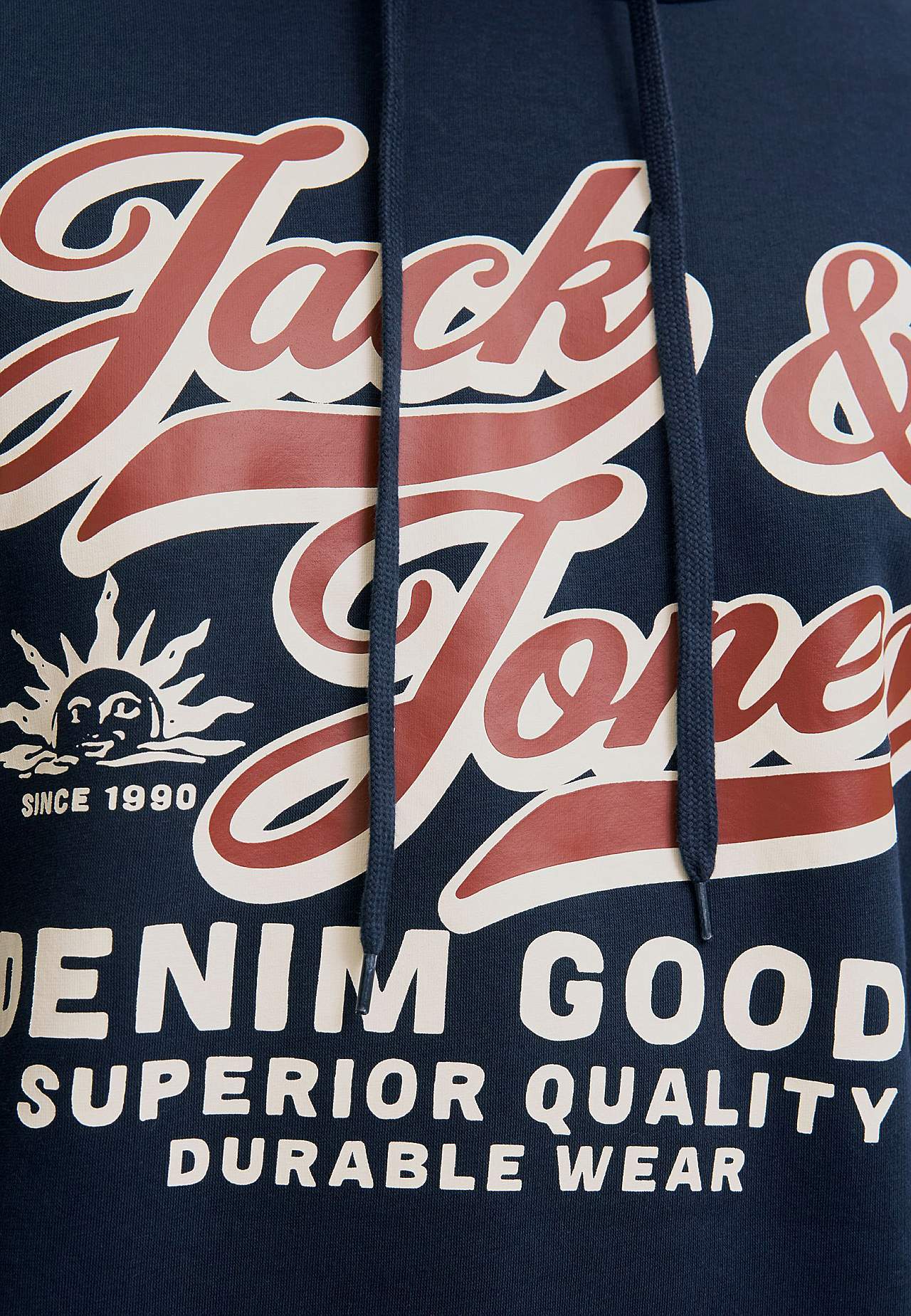 Hettegenser med trykk