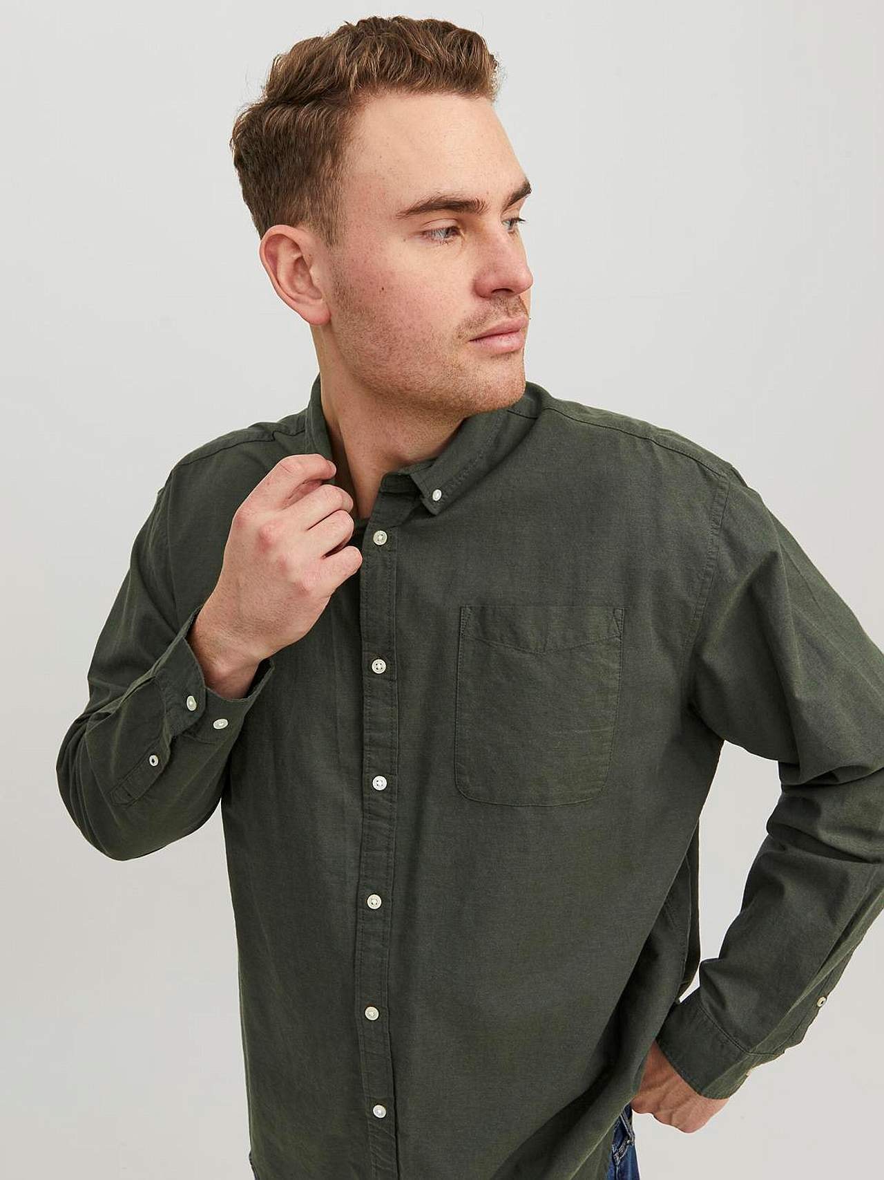 Stilren skjorte med button down-krage