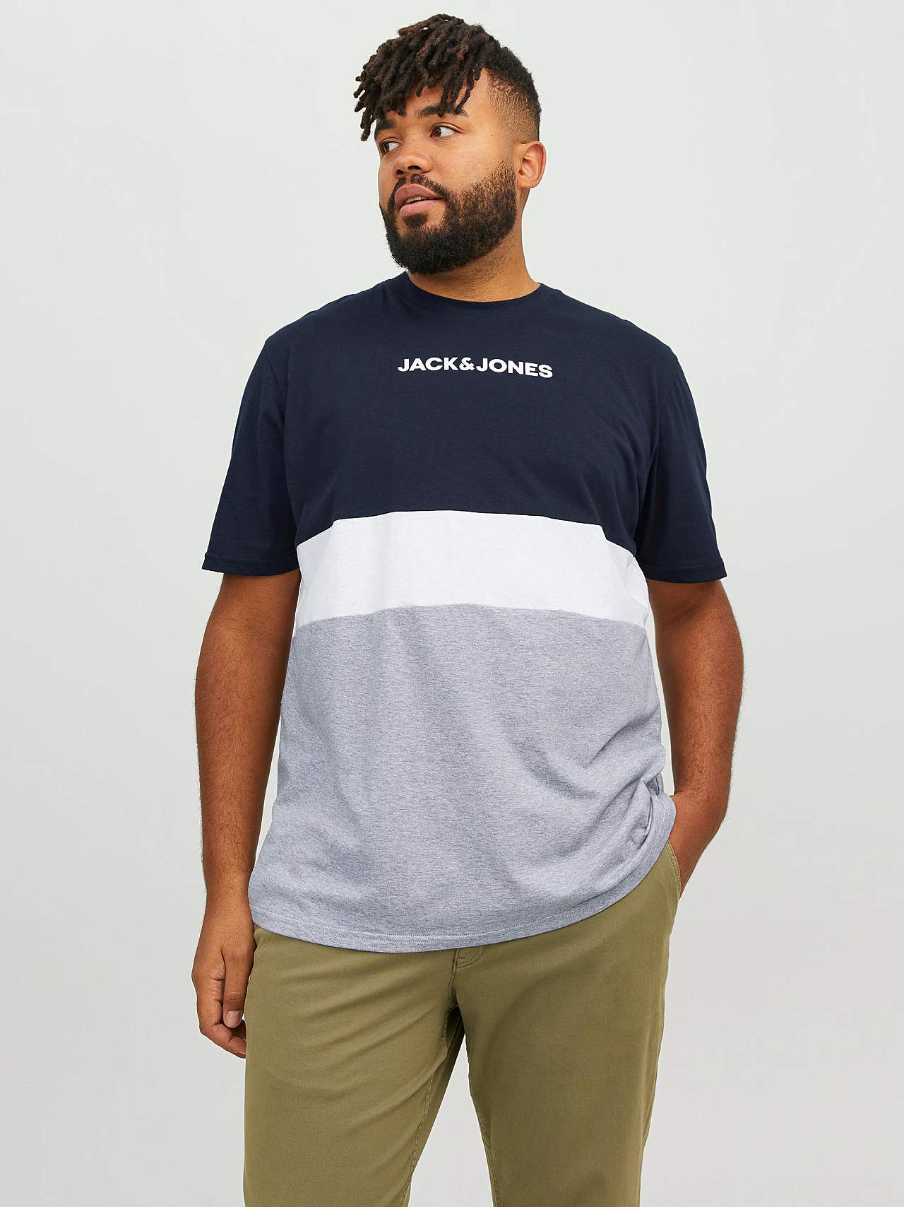 Blokkfarget t-skjorte med logotrykk