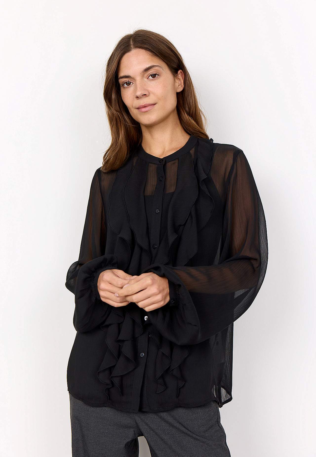 Chiffonbluse med volanger