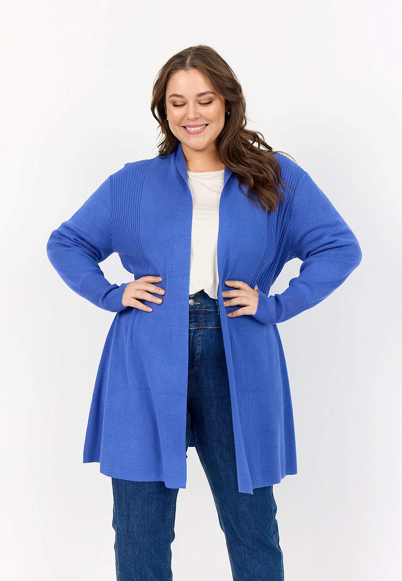 Finstrikket cardigan