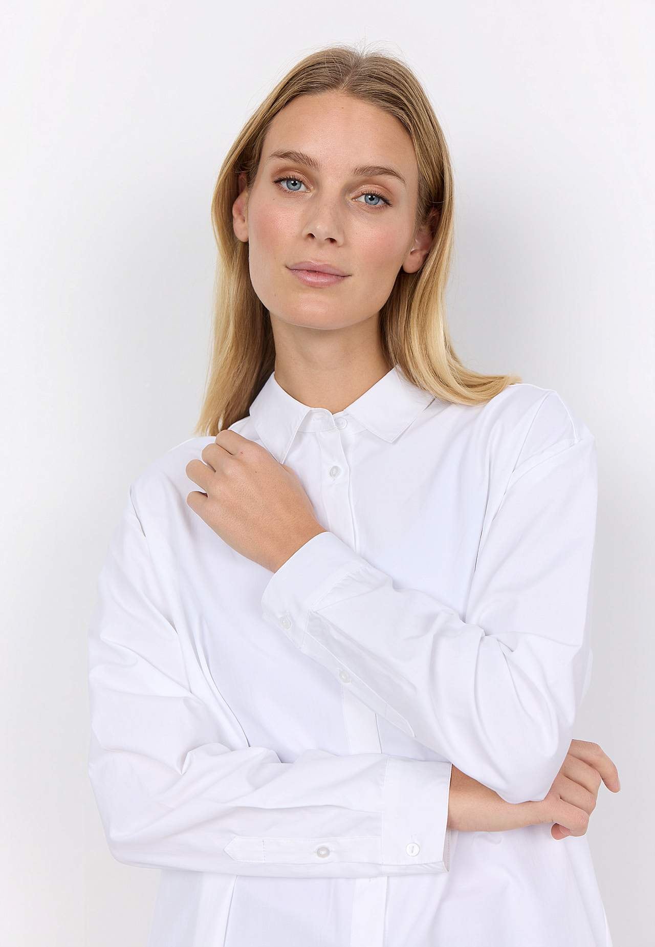 Stilren lang skjorte