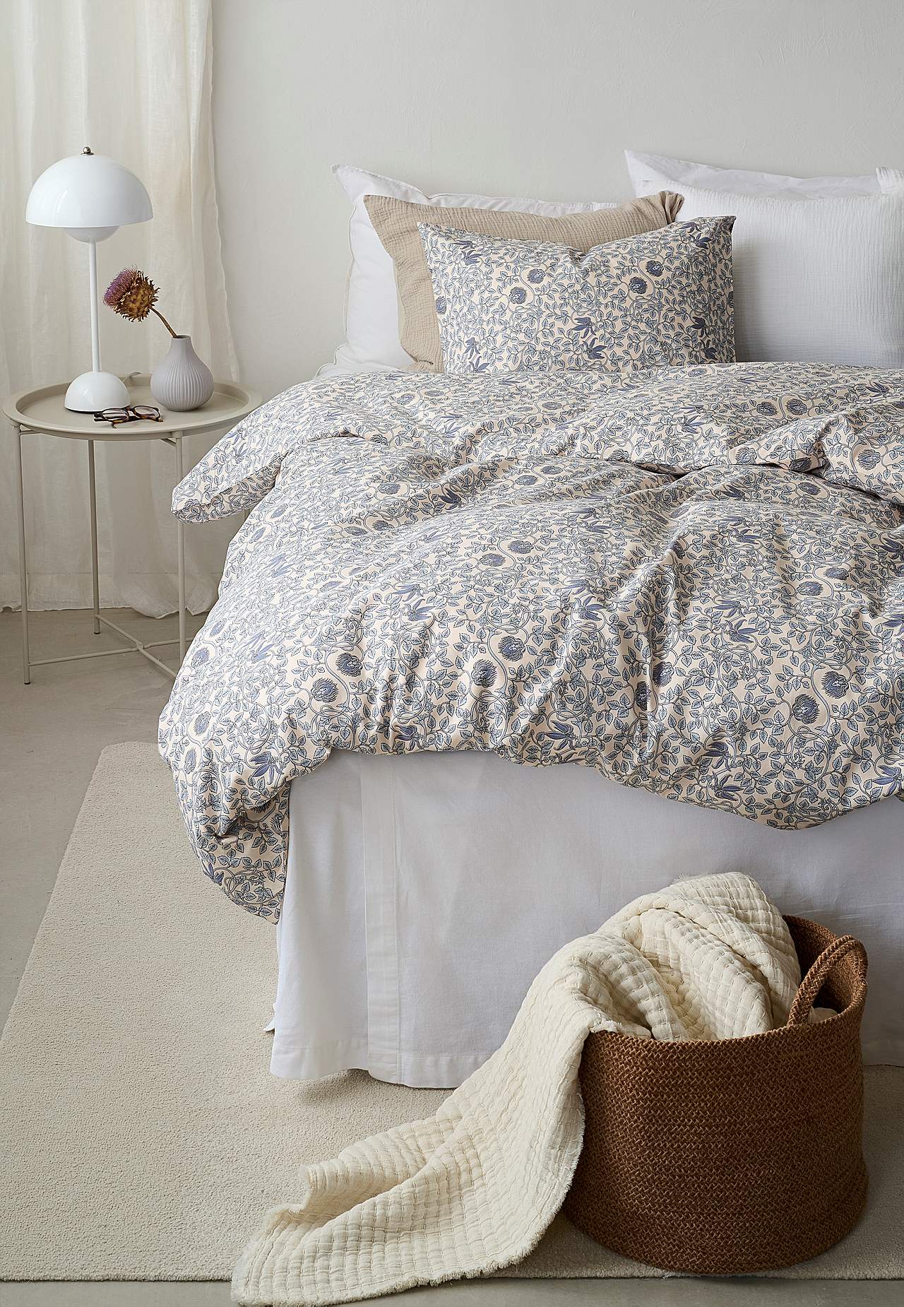 Småblomstret dynetrekksett 150x210 cm