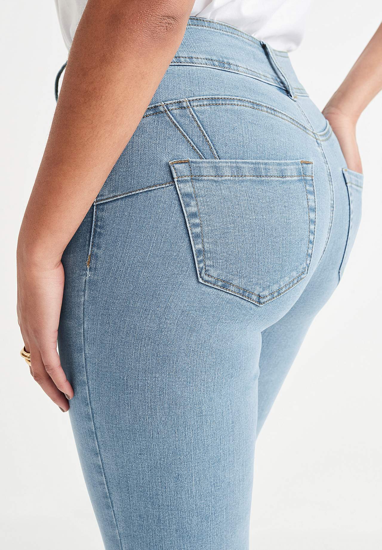 Shaping jeans med stretch
