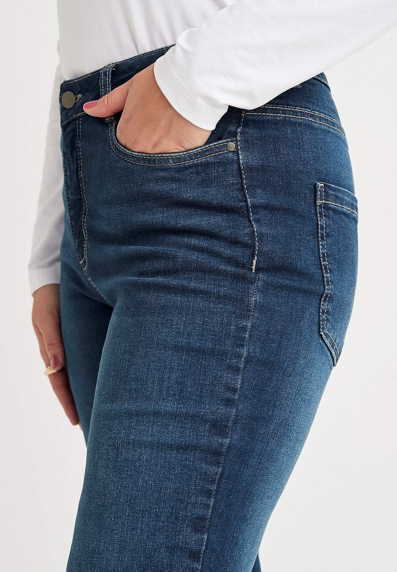Stretchjeans med rette ben - tre lengder