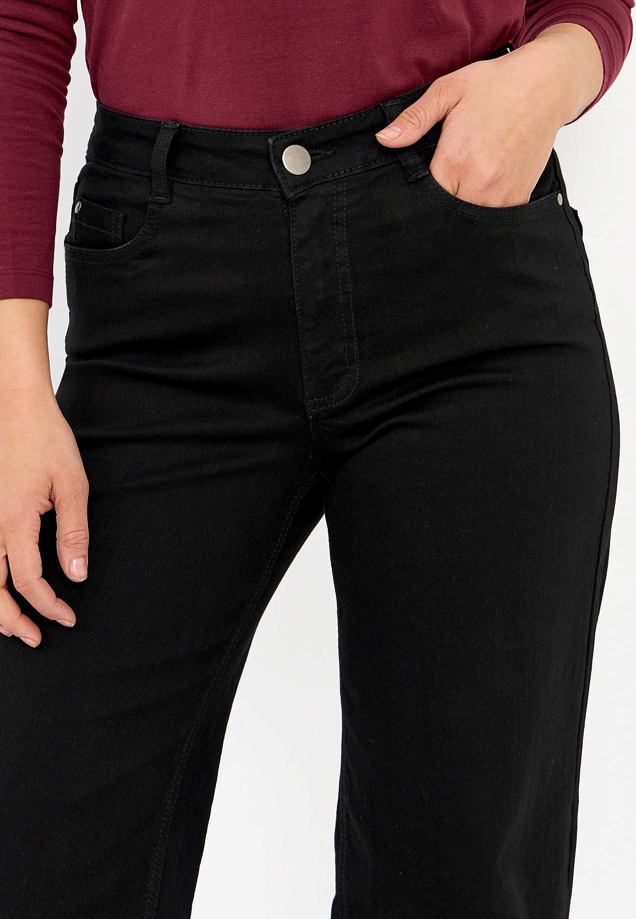 Vide jeans med høy midje