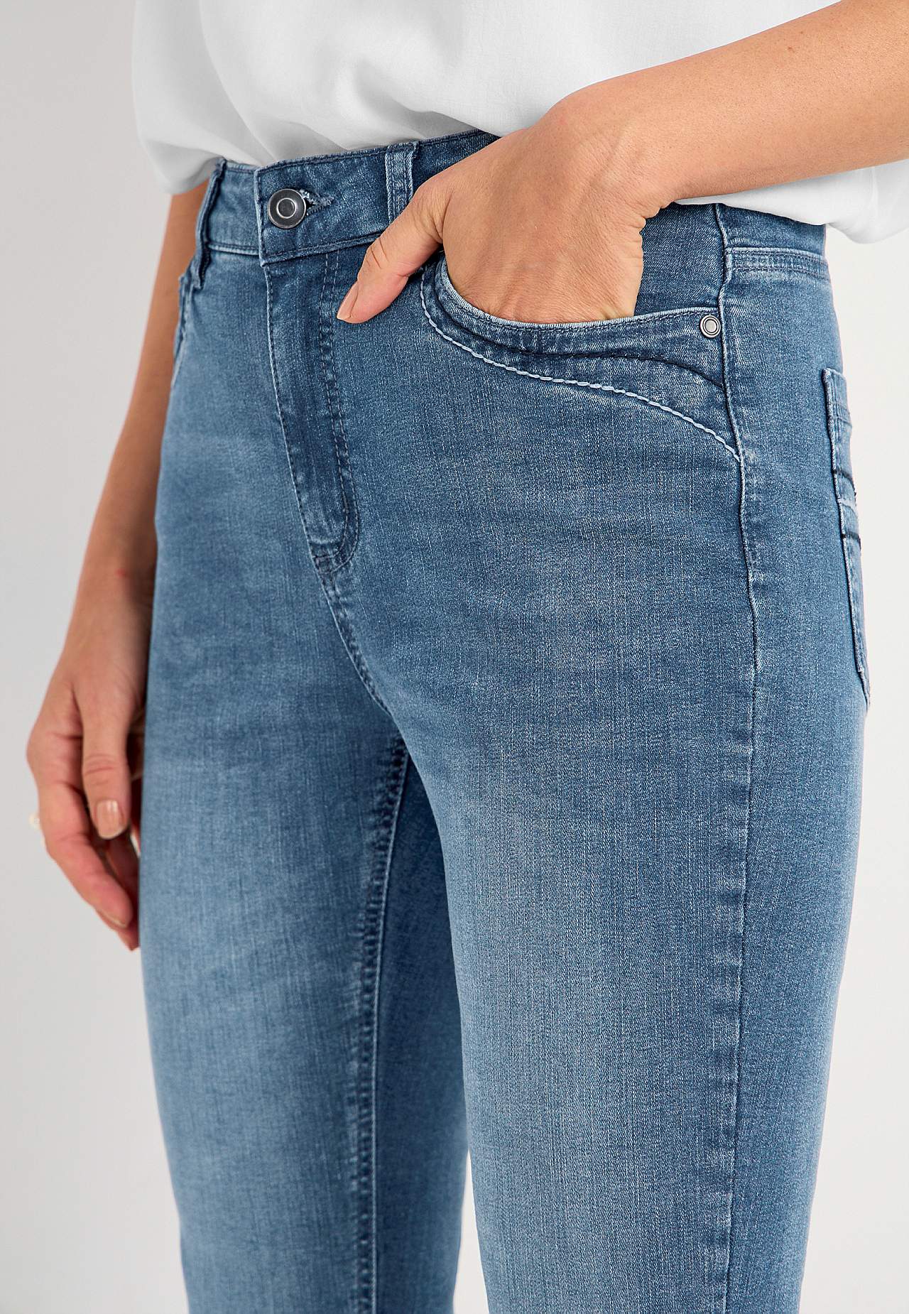 Stretchjeans med bootcut