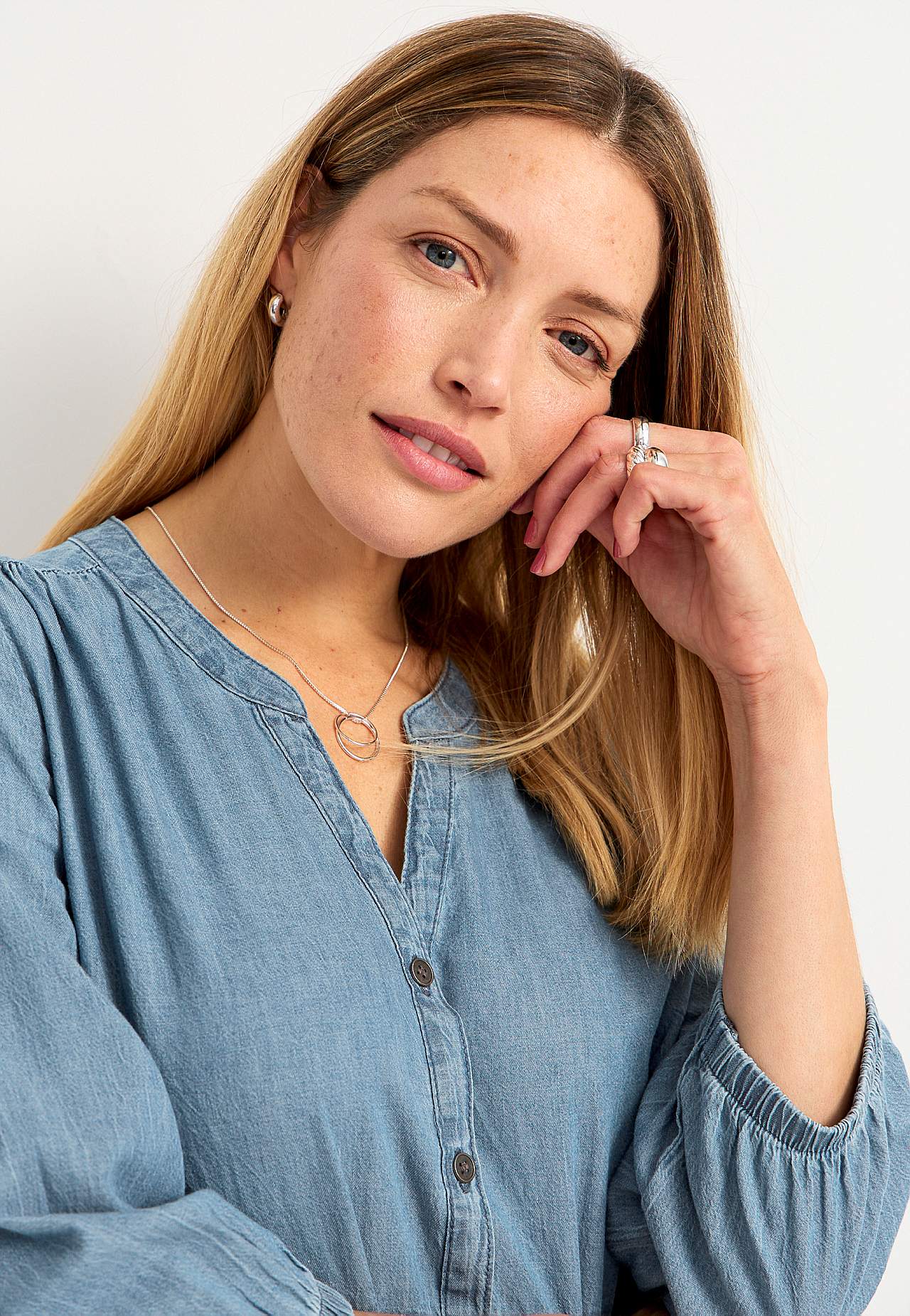 Denimkjole med volang