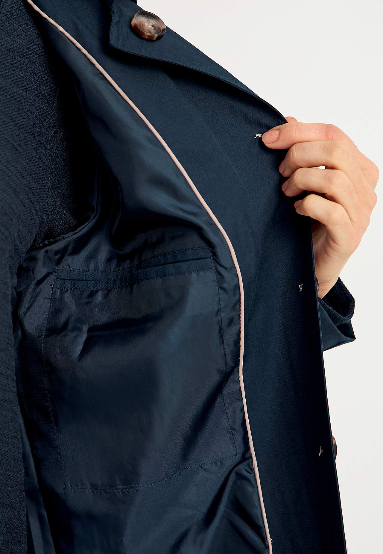 Enkeltkneppet trenchcoat