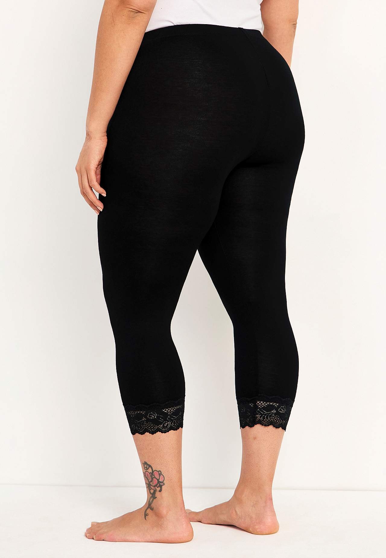 Caprileggings med blonder susanne