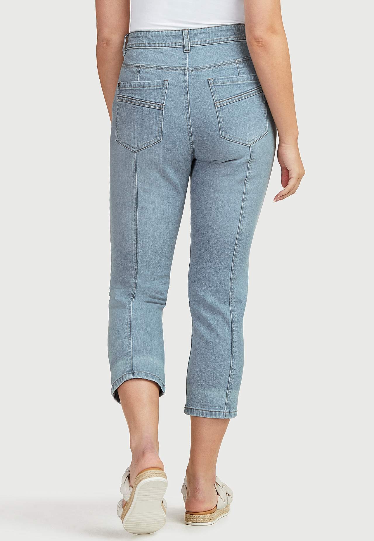 Caprijeans med design med fem lommer