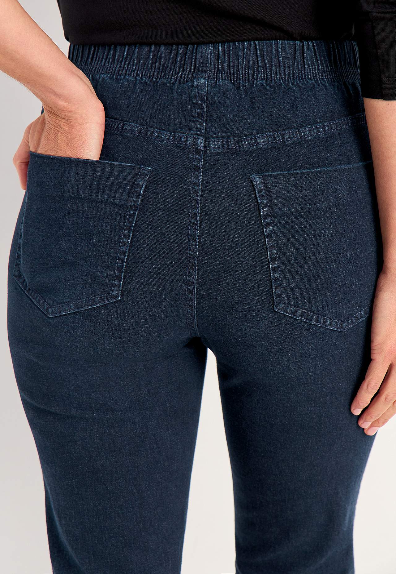 Stretchy jeggings