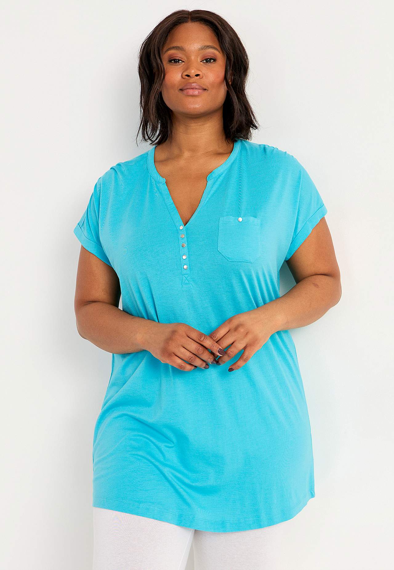 Jerseytunika med metalliske knapper