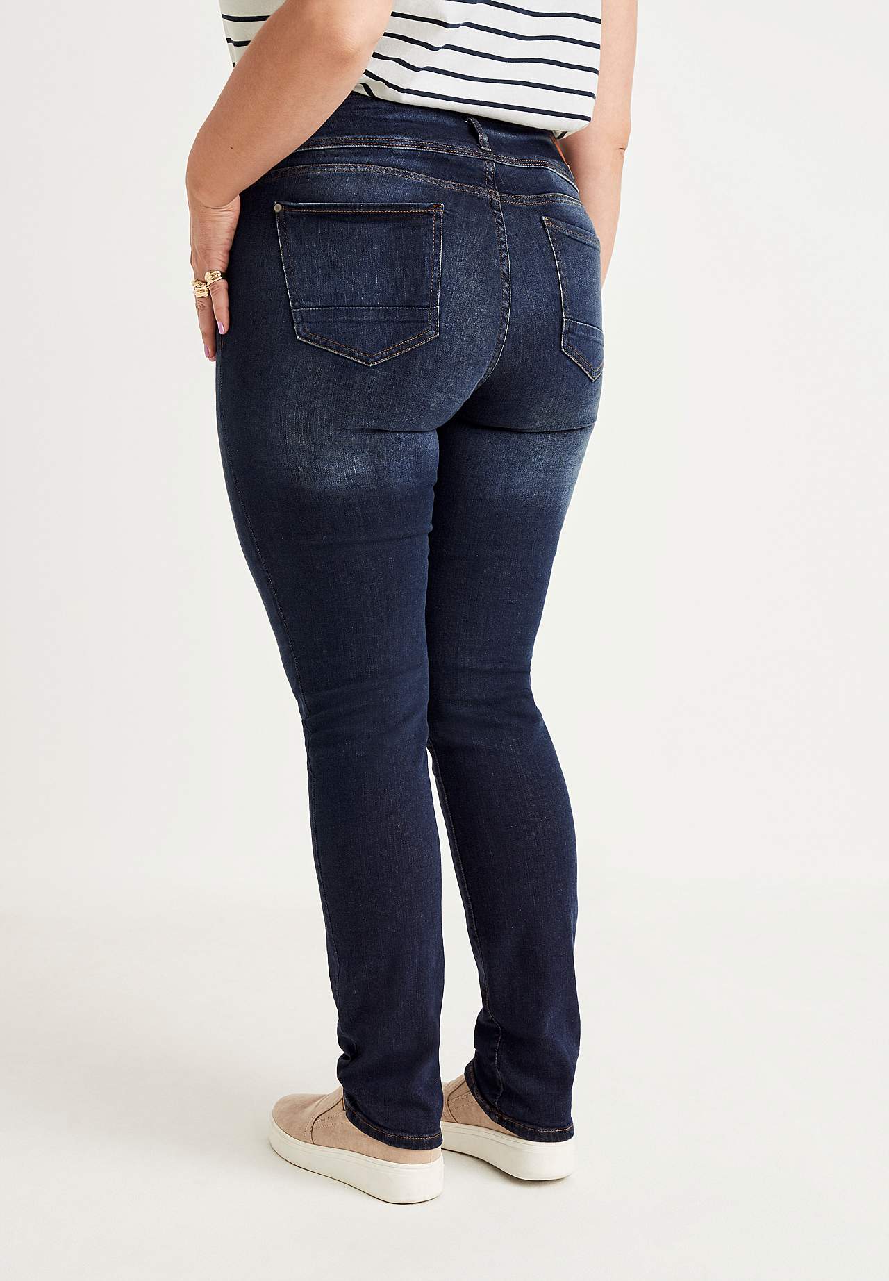 Rette jeans med høy midje