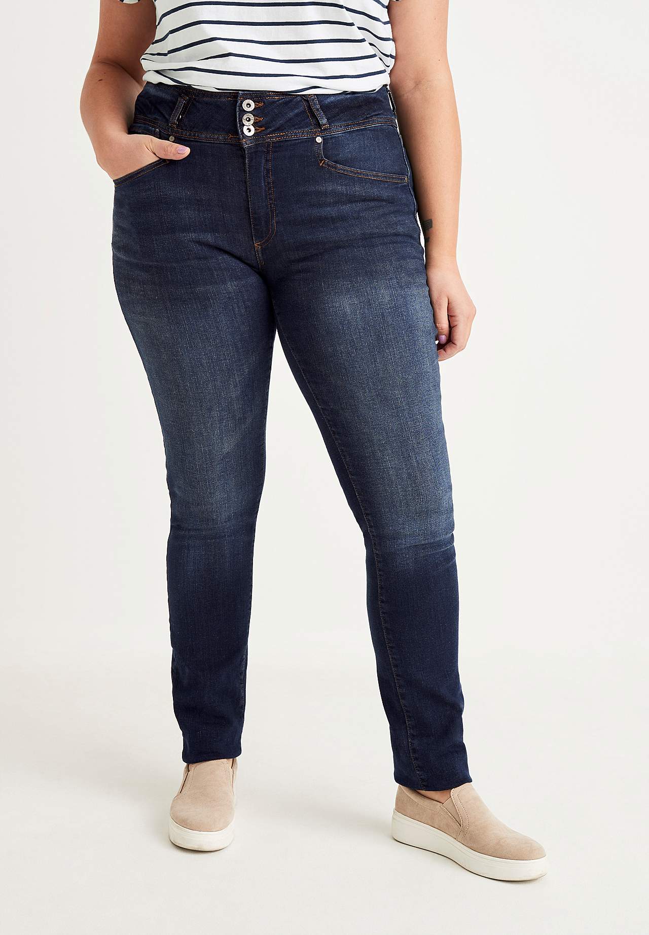 Rette jeans med høy midje