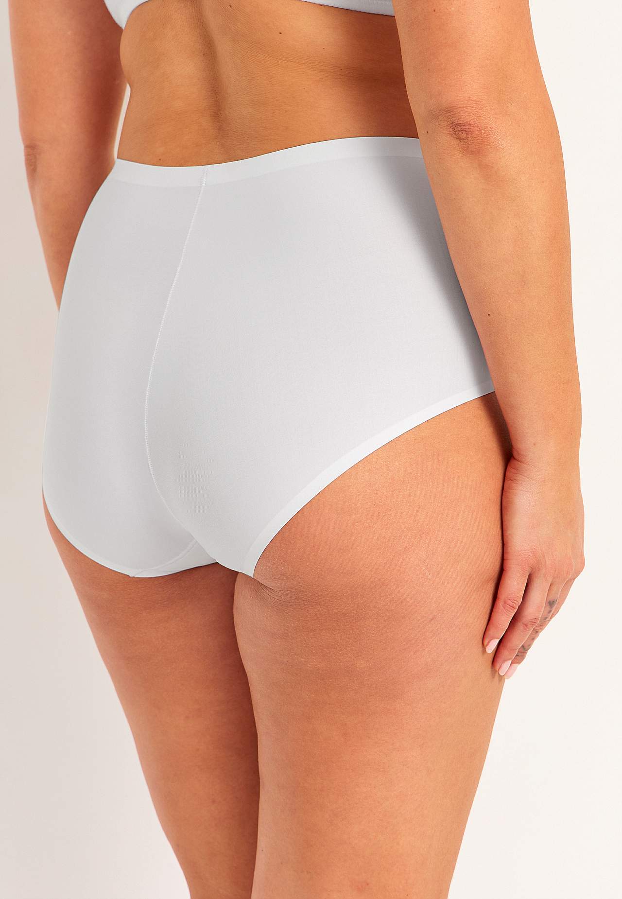 Komfortabel dametruser med høy midje Ellie 3-pack