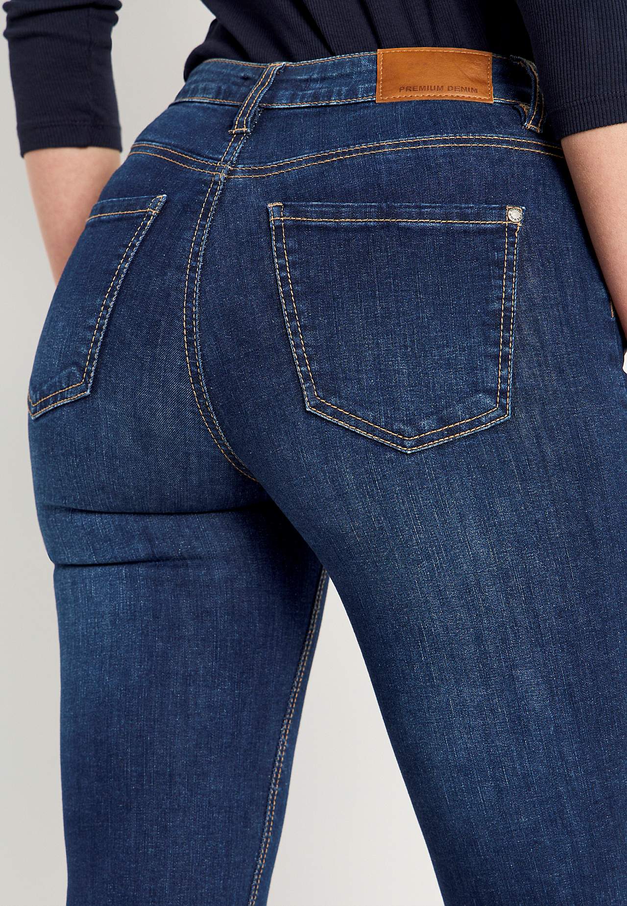 Jeans i superstretch denim