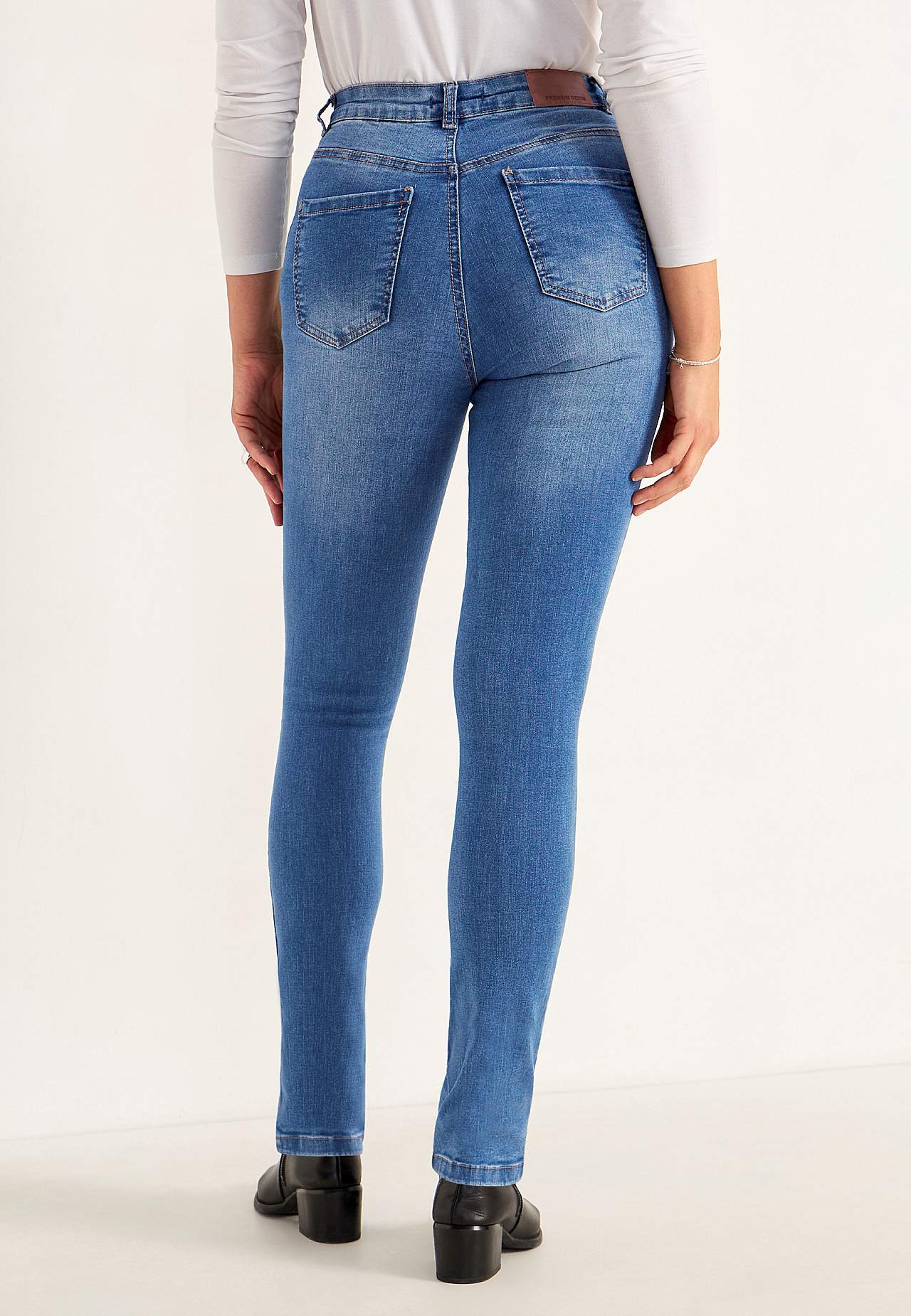 Jeans i superstretch denim Ella