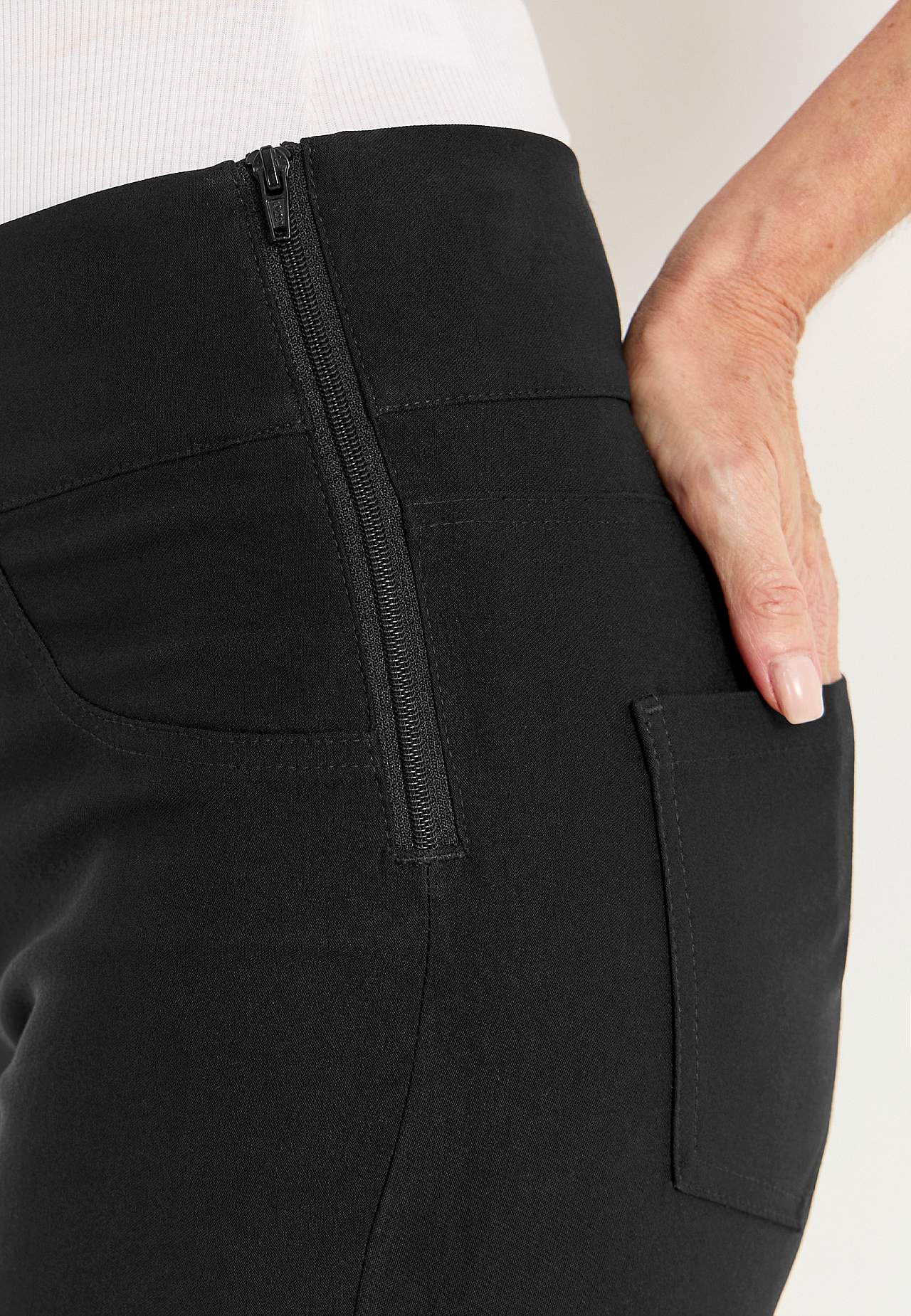 Bukse i bengalin med smale ben