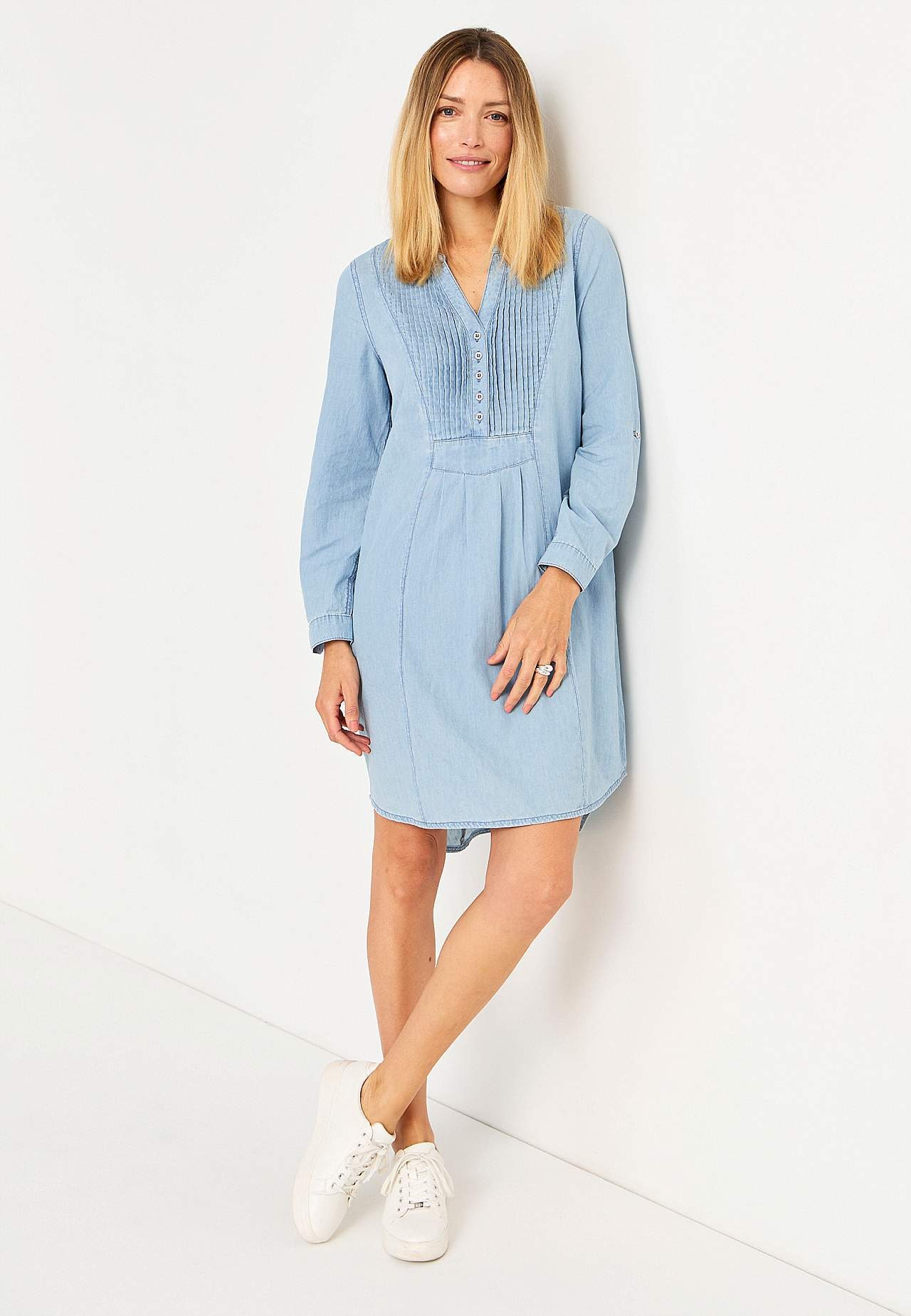 Romslig denimkjole