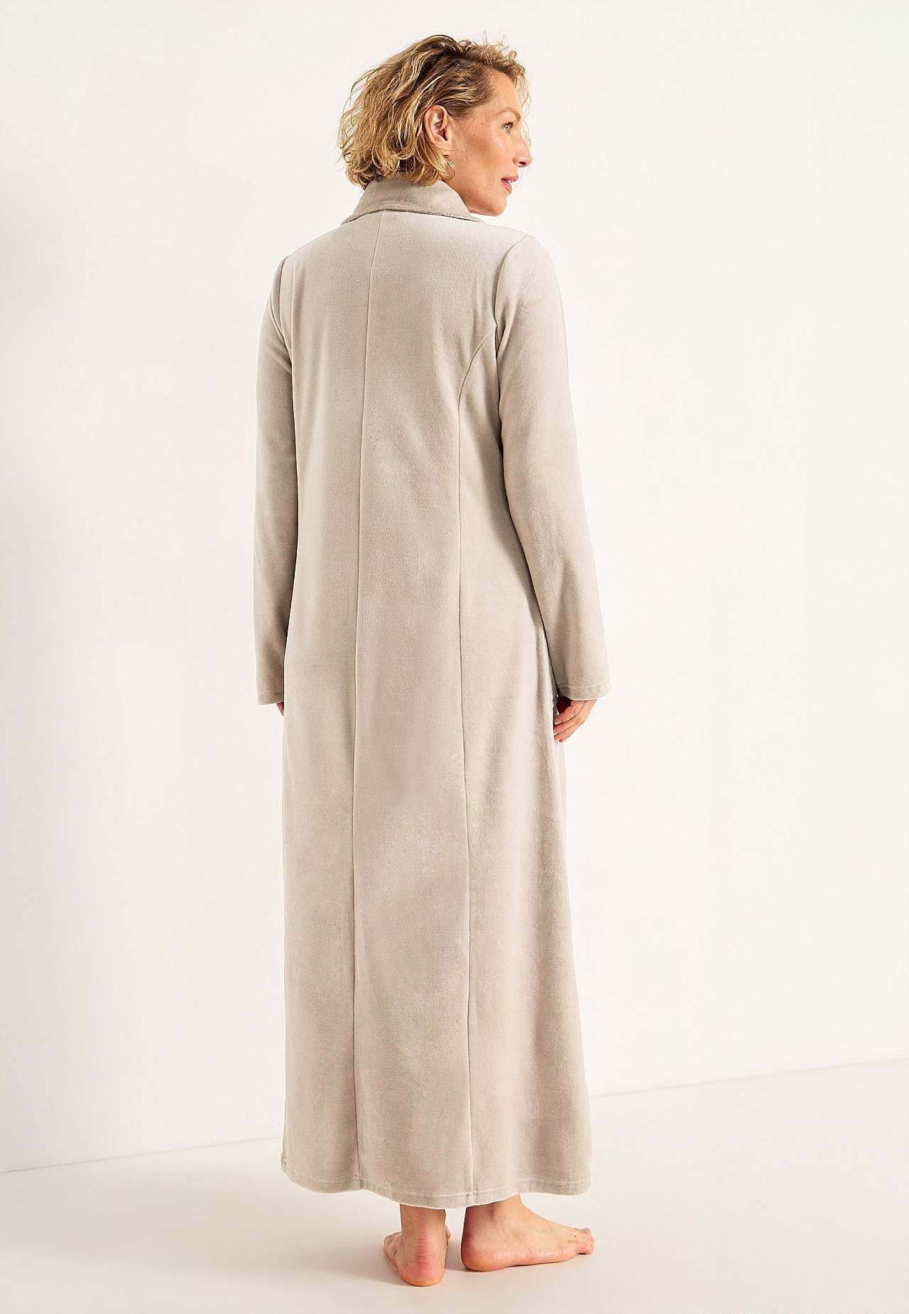 Lang morgenkåpe i velour