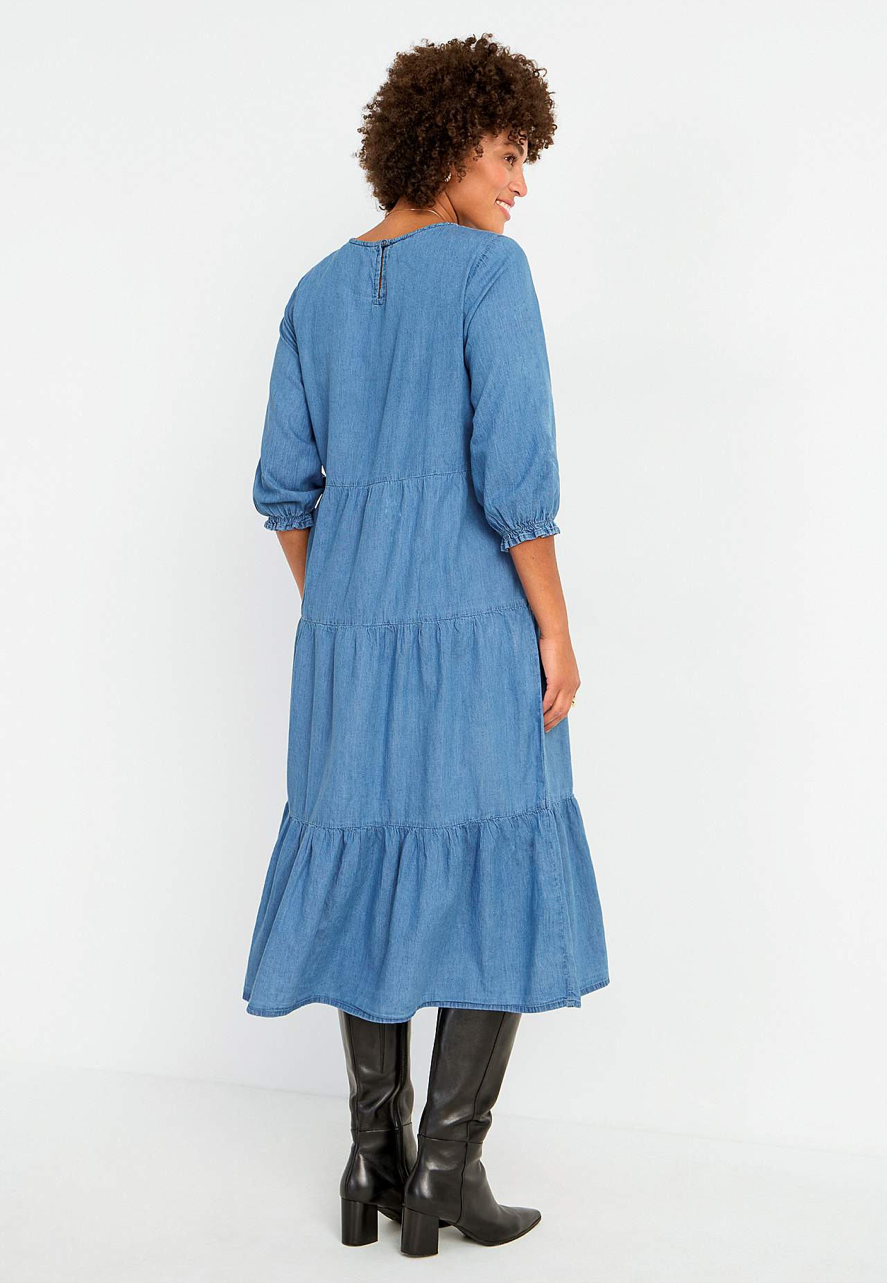 Denimkjole med volanger