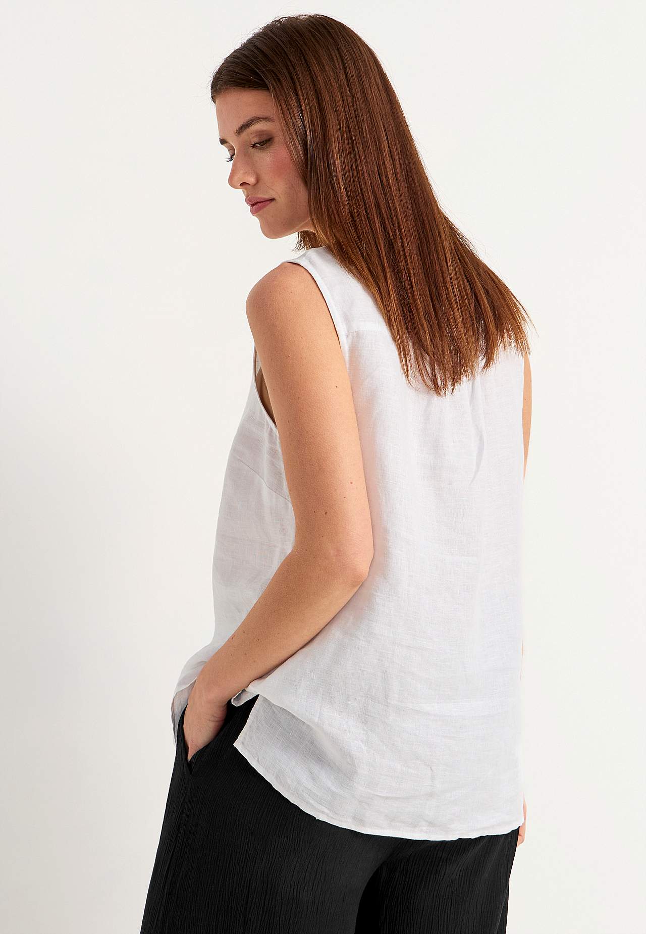 Linbluse Premium med ermeløs design