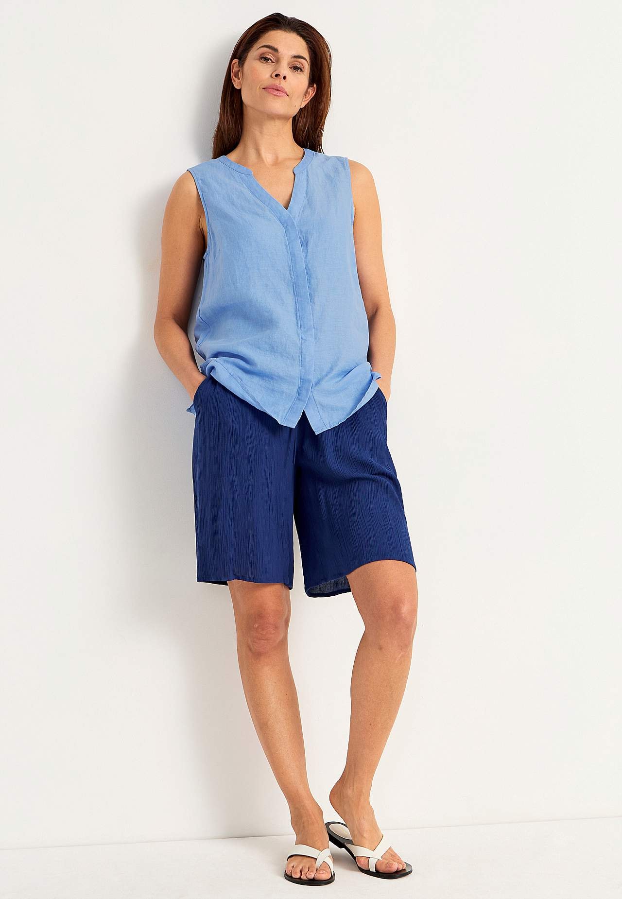 Linbluse Premium med ermeløs design